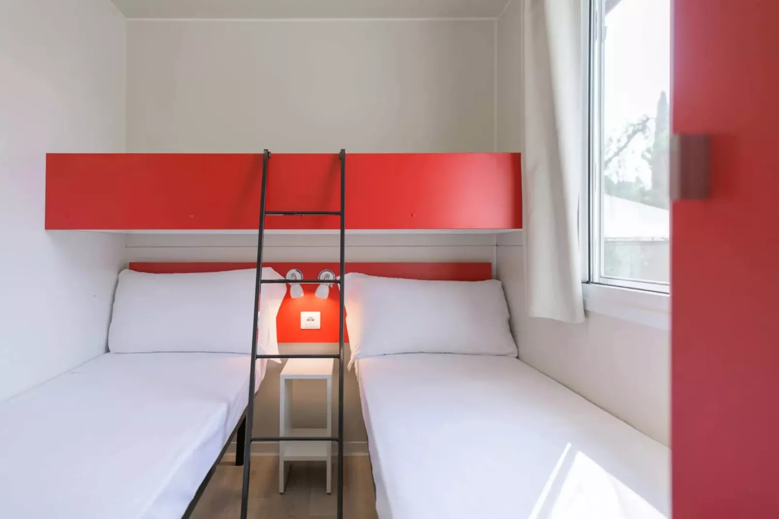 Camping Fontanelle  - Mobile Home Standard Plus - Schlafzimmer