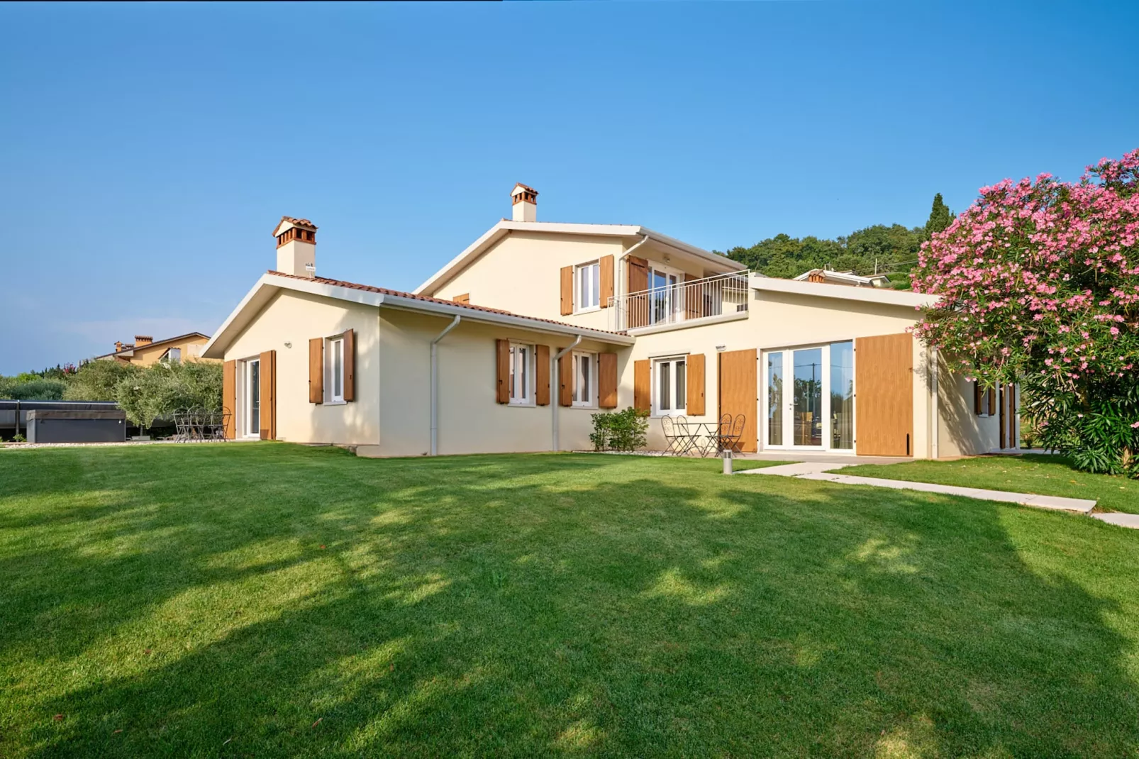 Green Park Residence - 7 Nächte - Exterior in summer