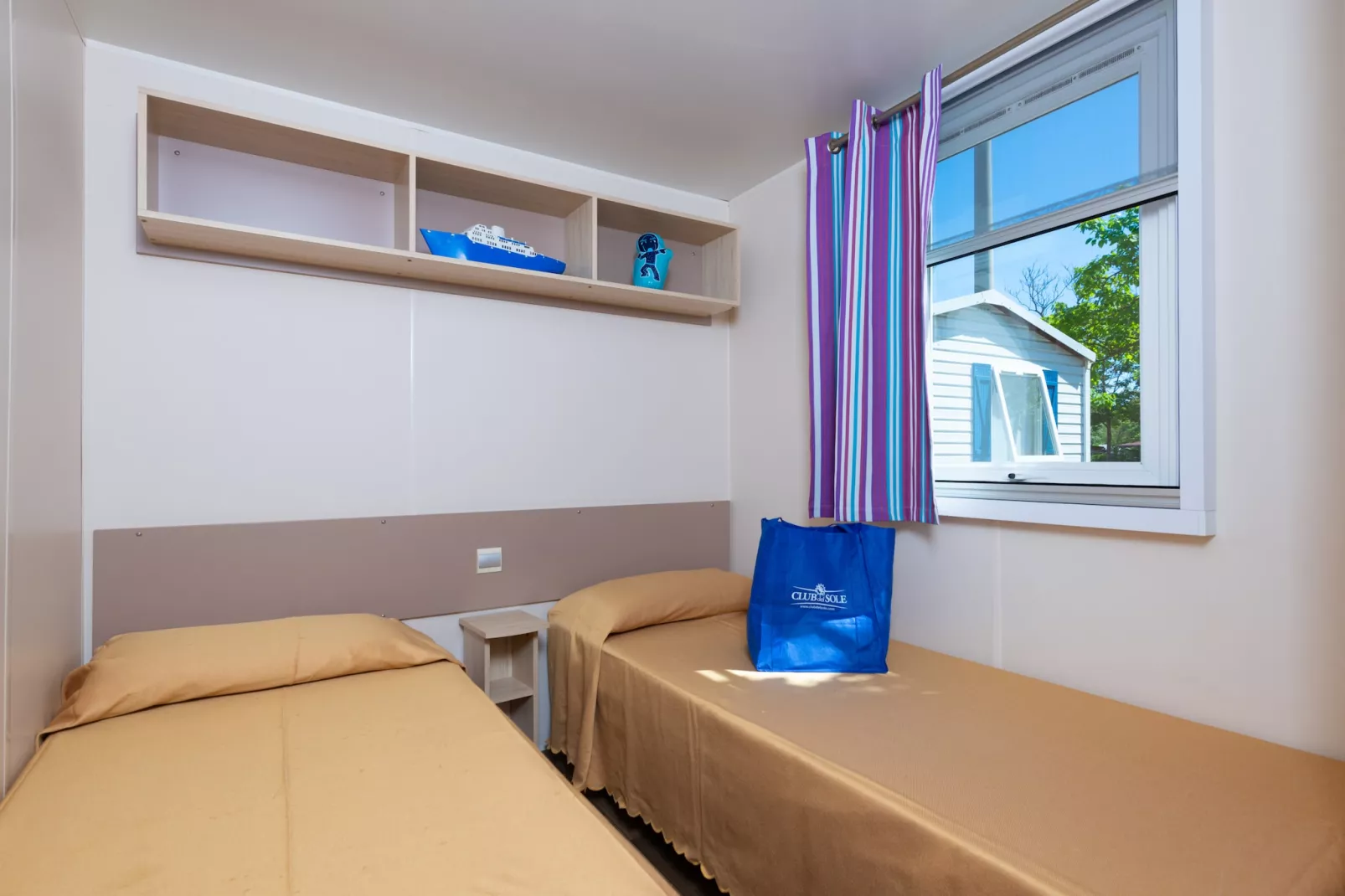 Cesenatico Camping Village - COTTAGE RIVIERA CESENATICO - Chambre