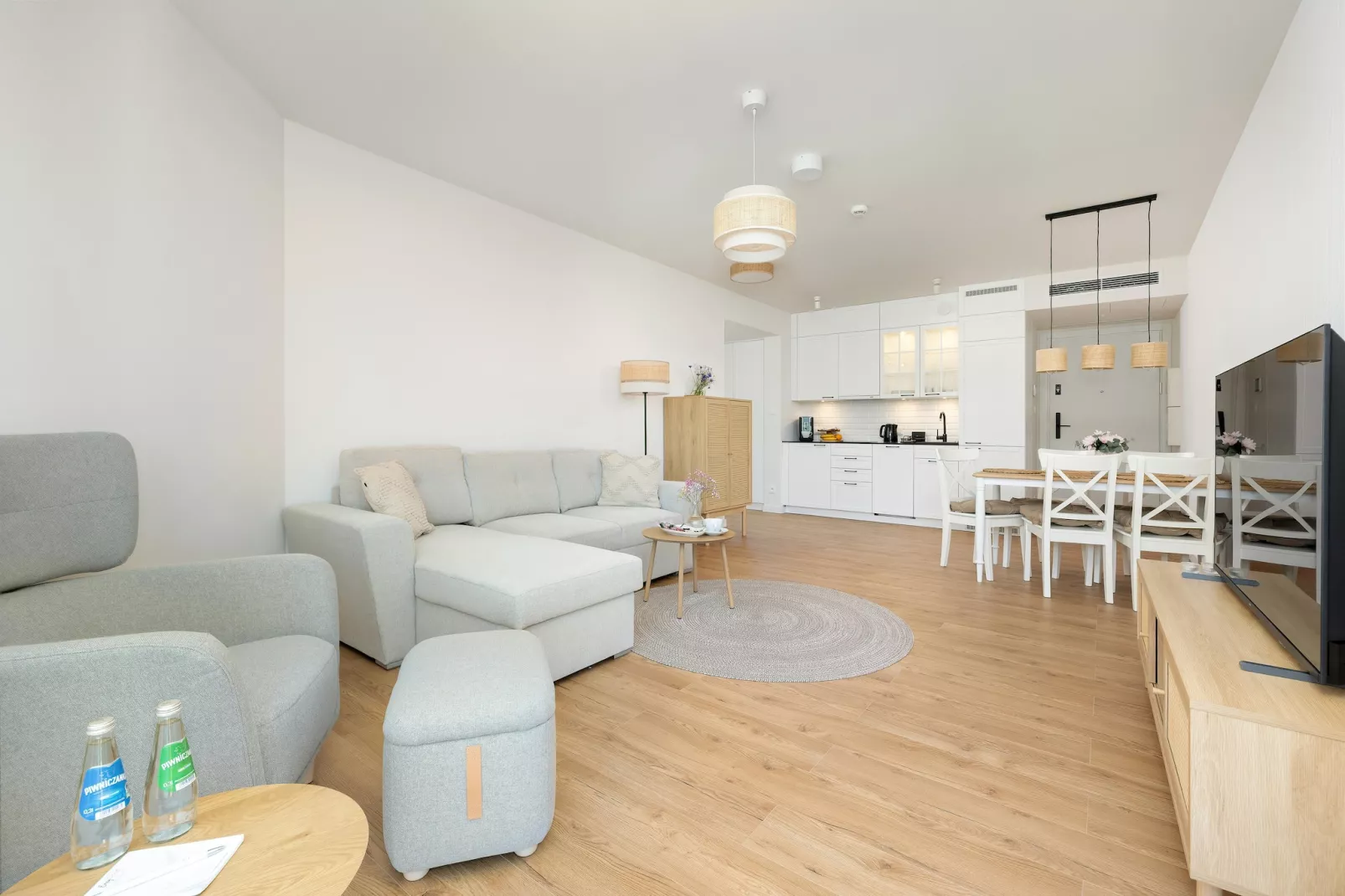 Apartament PINEA Grunwaldzka 82A-713 - Wohnzimmer