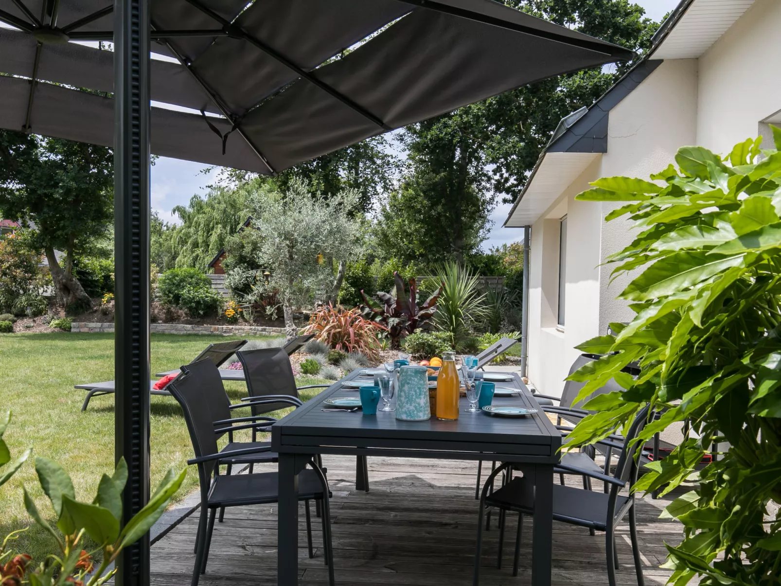 L'échappée - Outside