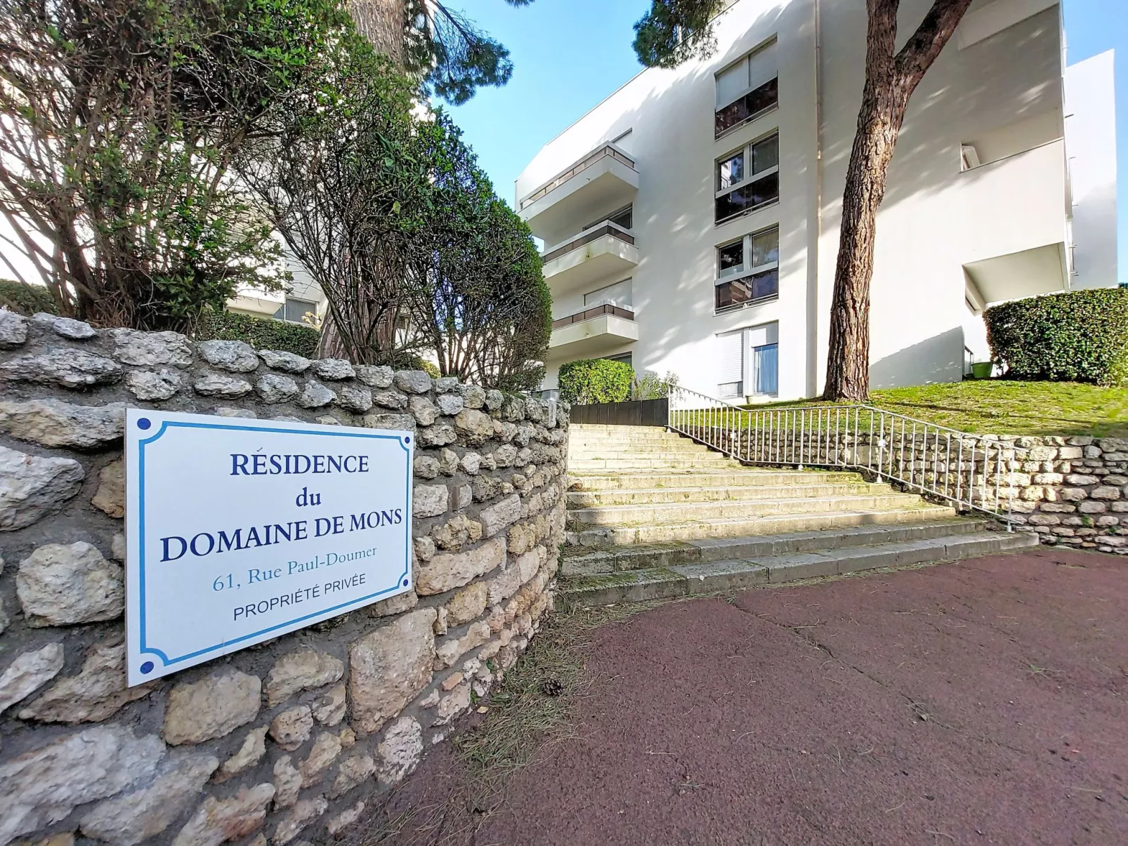 Résidence de Mons - Draußen