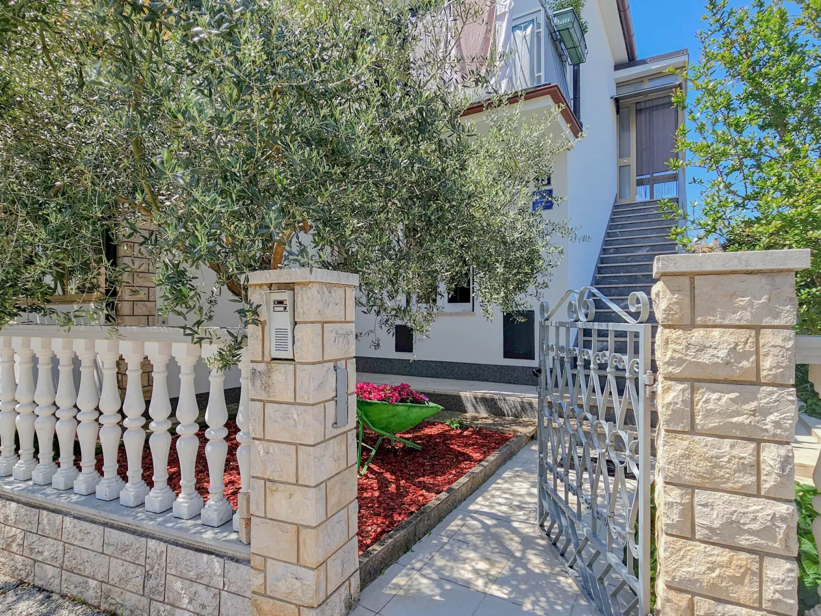 "Beco 2" direkt am Strand - Outside