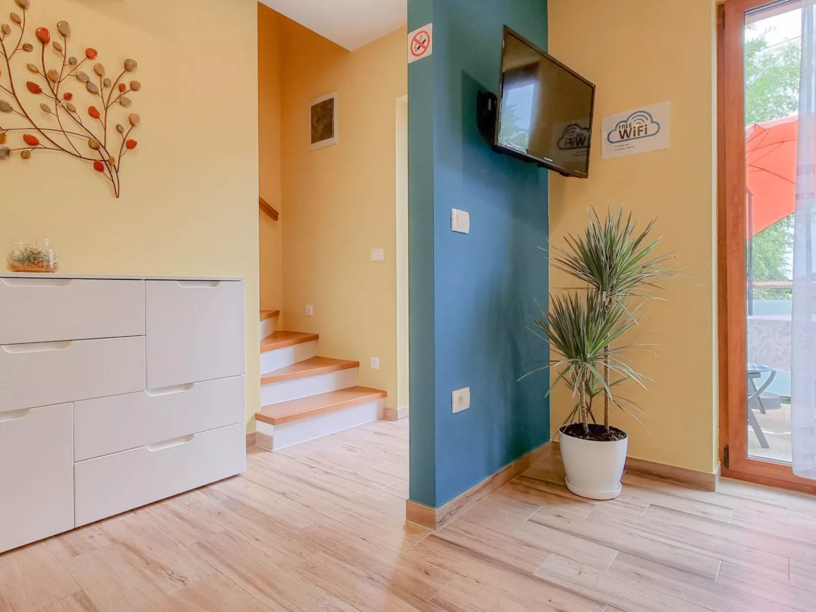 Für 4 Personen ca. 50 m&sup2; in Novigrad, Adriaküste Kroatien (Westküste von I - Dedans