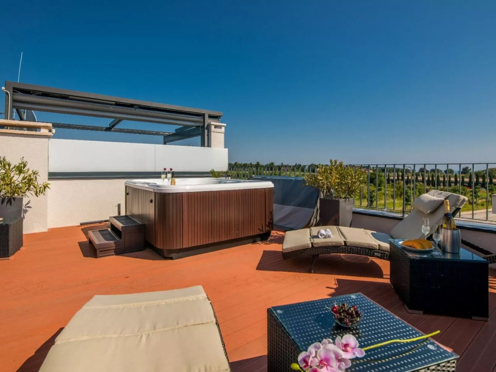 Für 6 Personen ca. 130 m&sup2; in Novigrad, Adriaküste Kroatien (Westküste von - Dedans