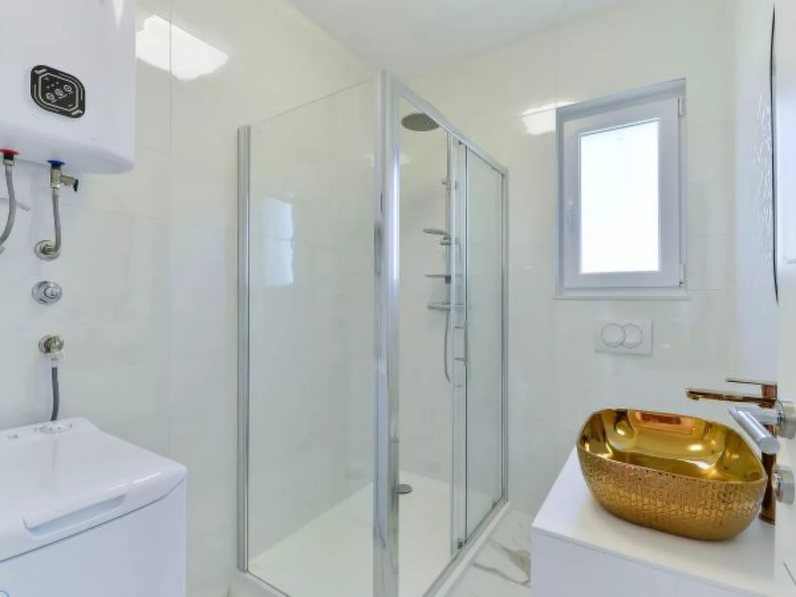 Holiday House Casia with pool - Image-tags.info