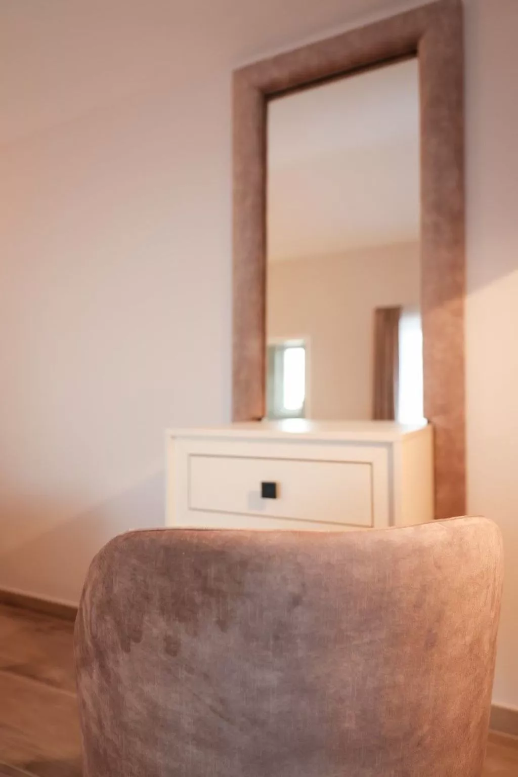 Gästezimmer "Rosa Zimmer" mit Balkon - Inside