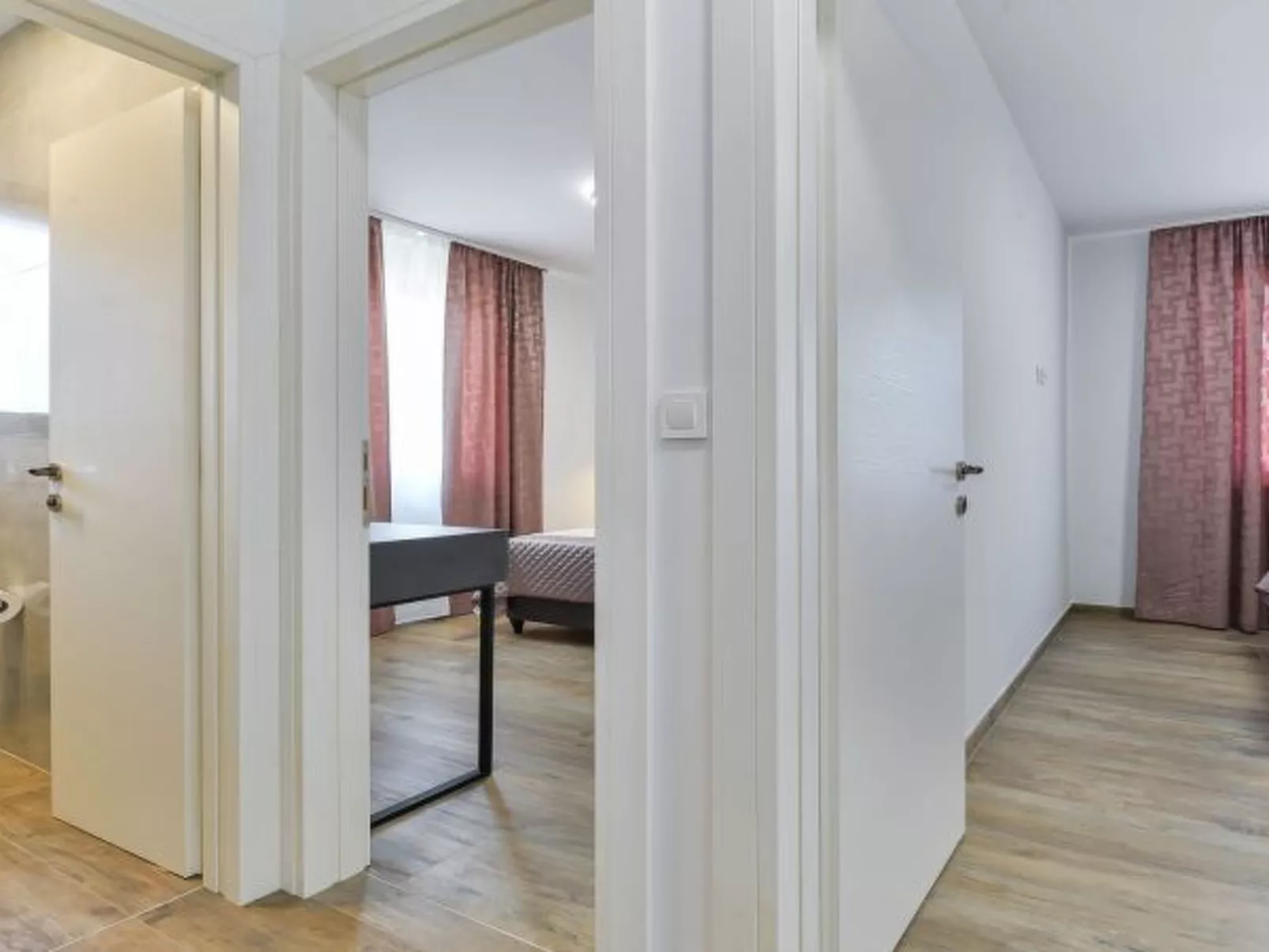 Villa Zariva with pool and panoramic mountain and - Image-tags.info