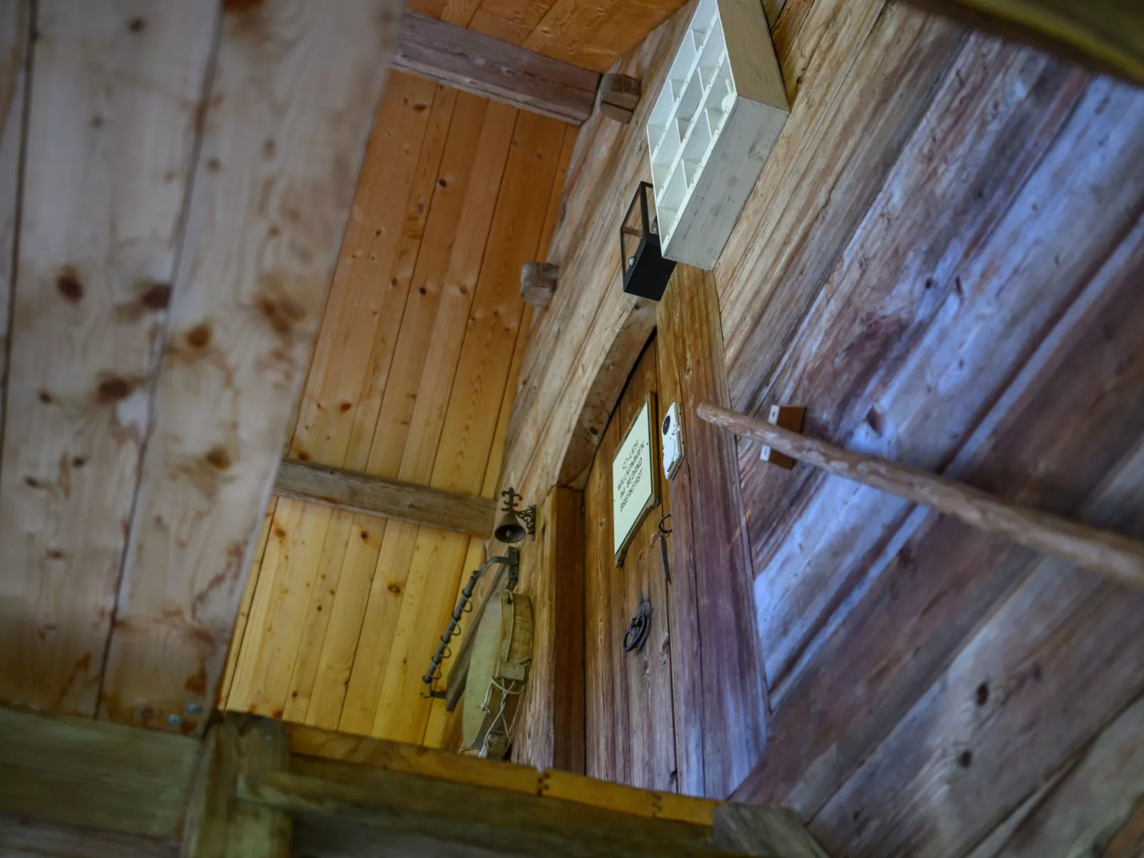 Speicher Dachstock - Dehors