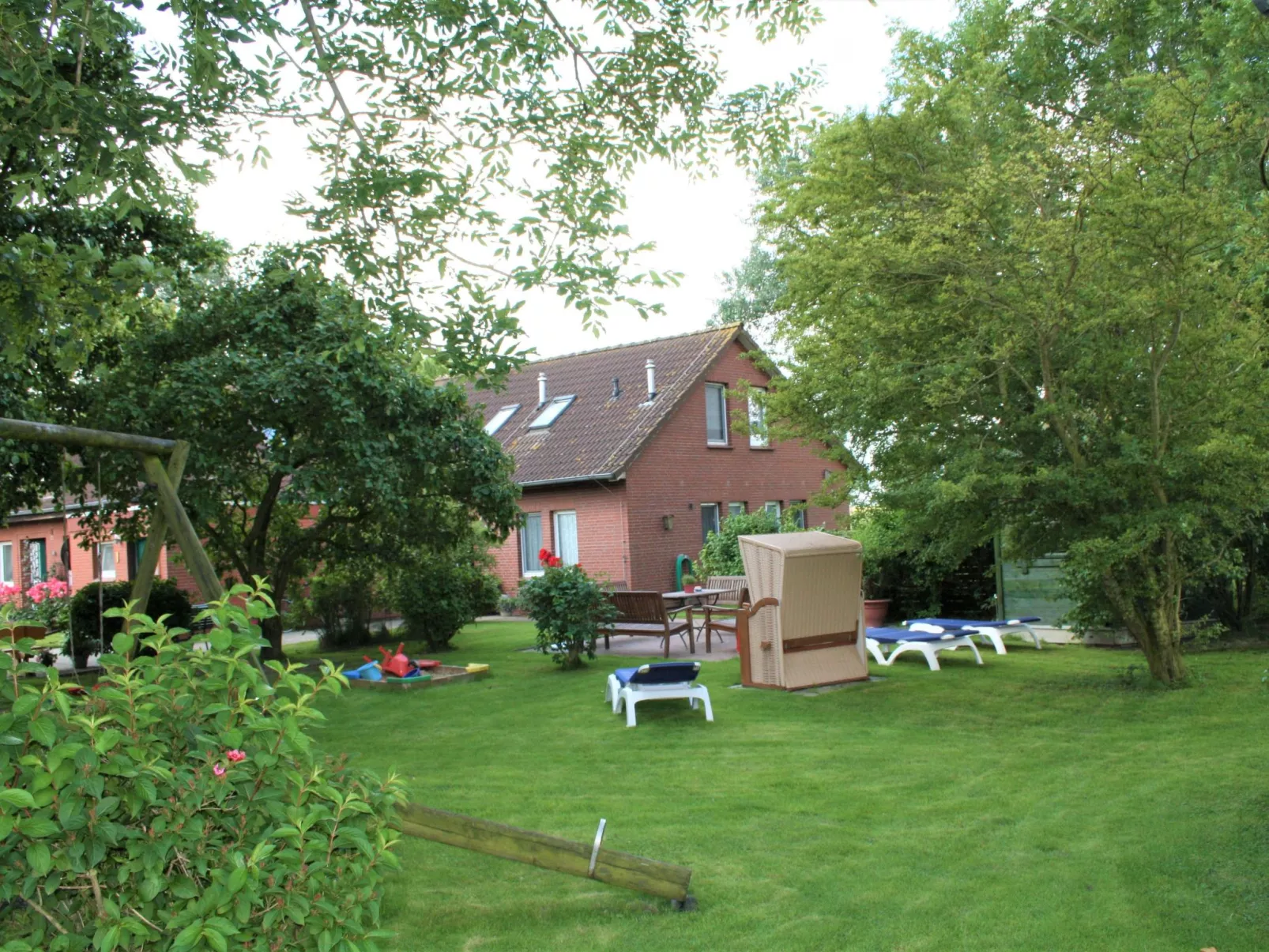Gästezimmer mit Terrasse - Inside