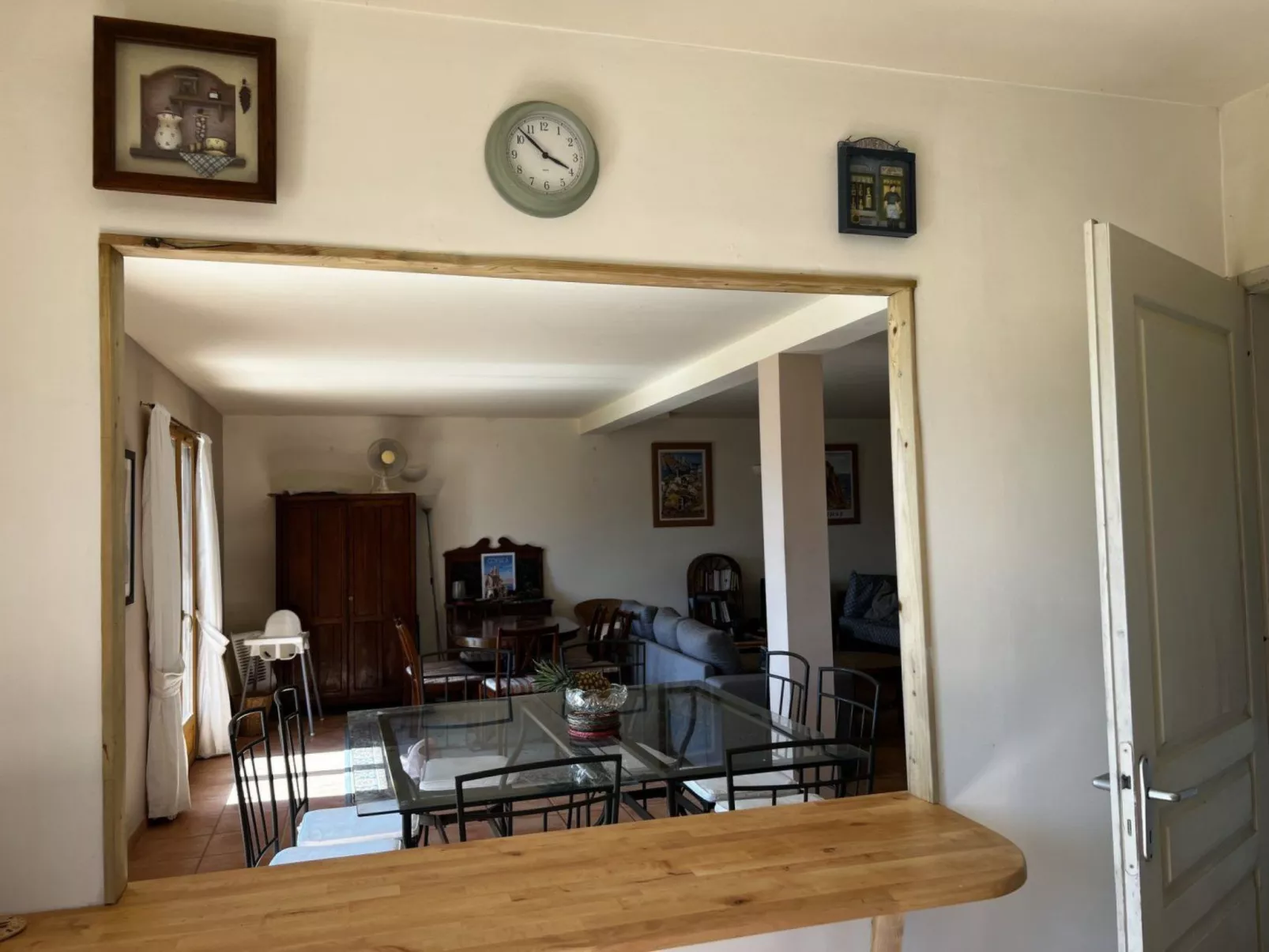 Haus in der Nähe von Meer und Bergen, atemberaubende Aussicht. - Drinnen