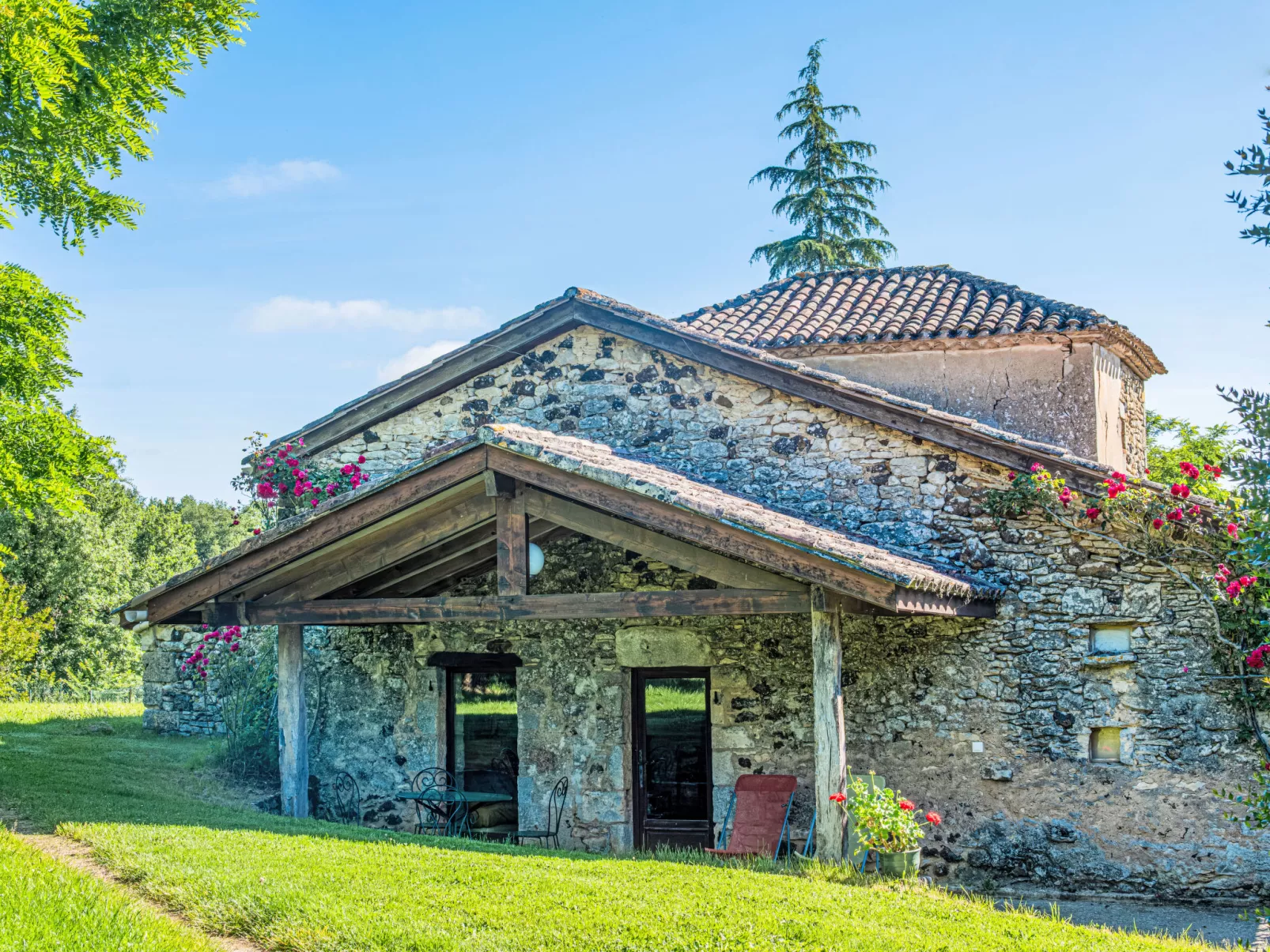 Gites de la Goujatte - Outside