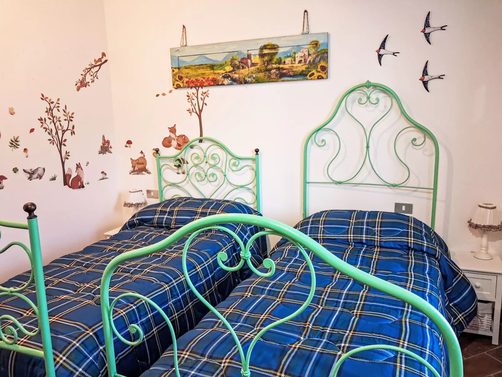 Il canto dei merli - Inside