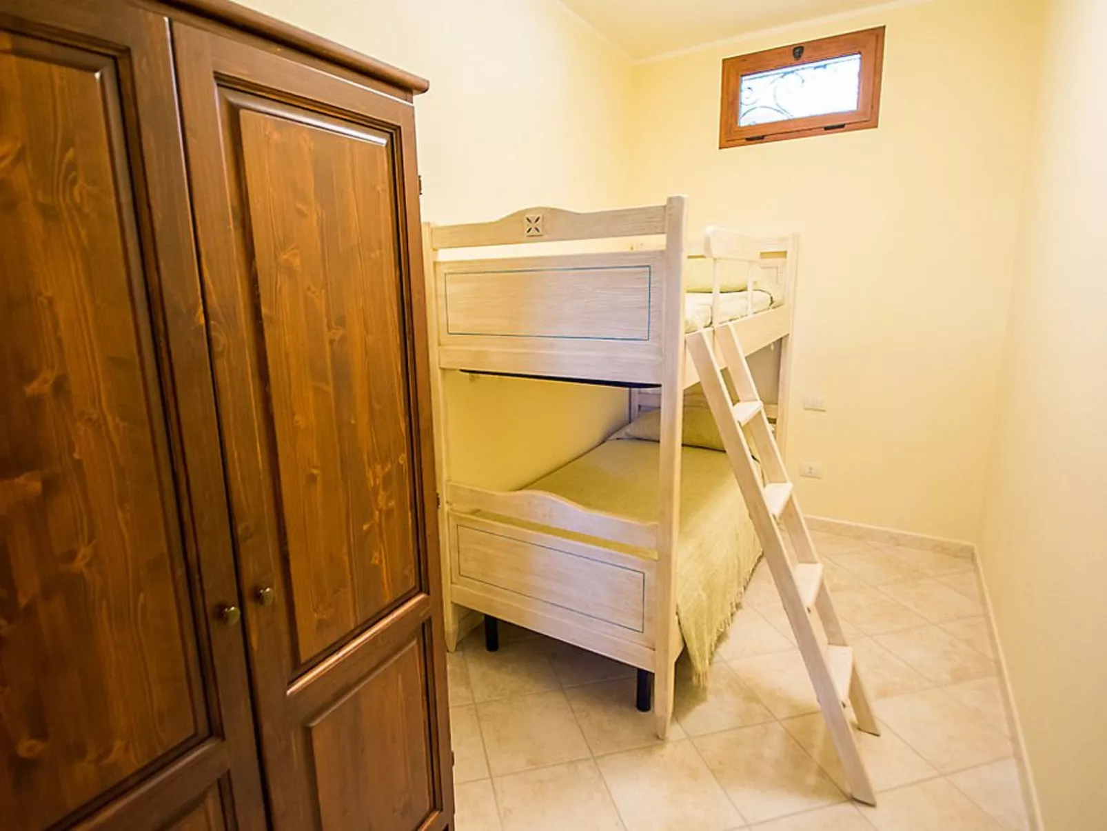 Apt. Orosei 3B, mit gemeinsamem Schwimmbad - Inside