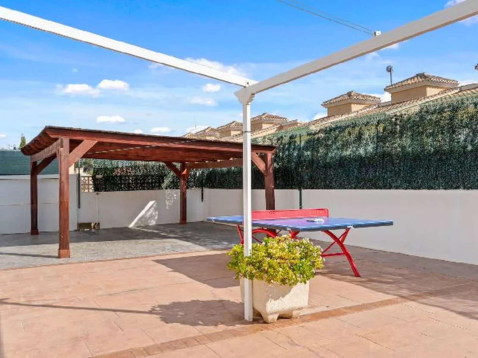 Villa Mercedes - Plusholidays - Image-tags.info