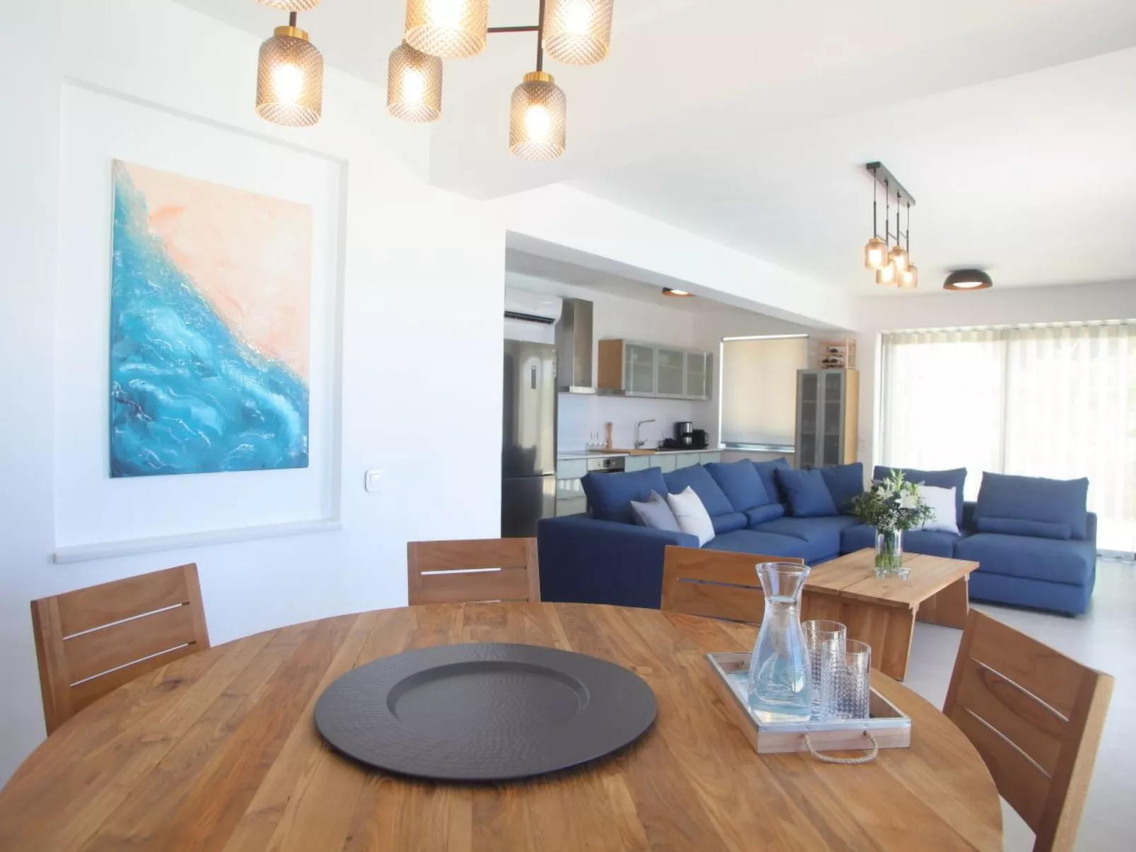 "Capro" mit Infinity-Pool - Inside