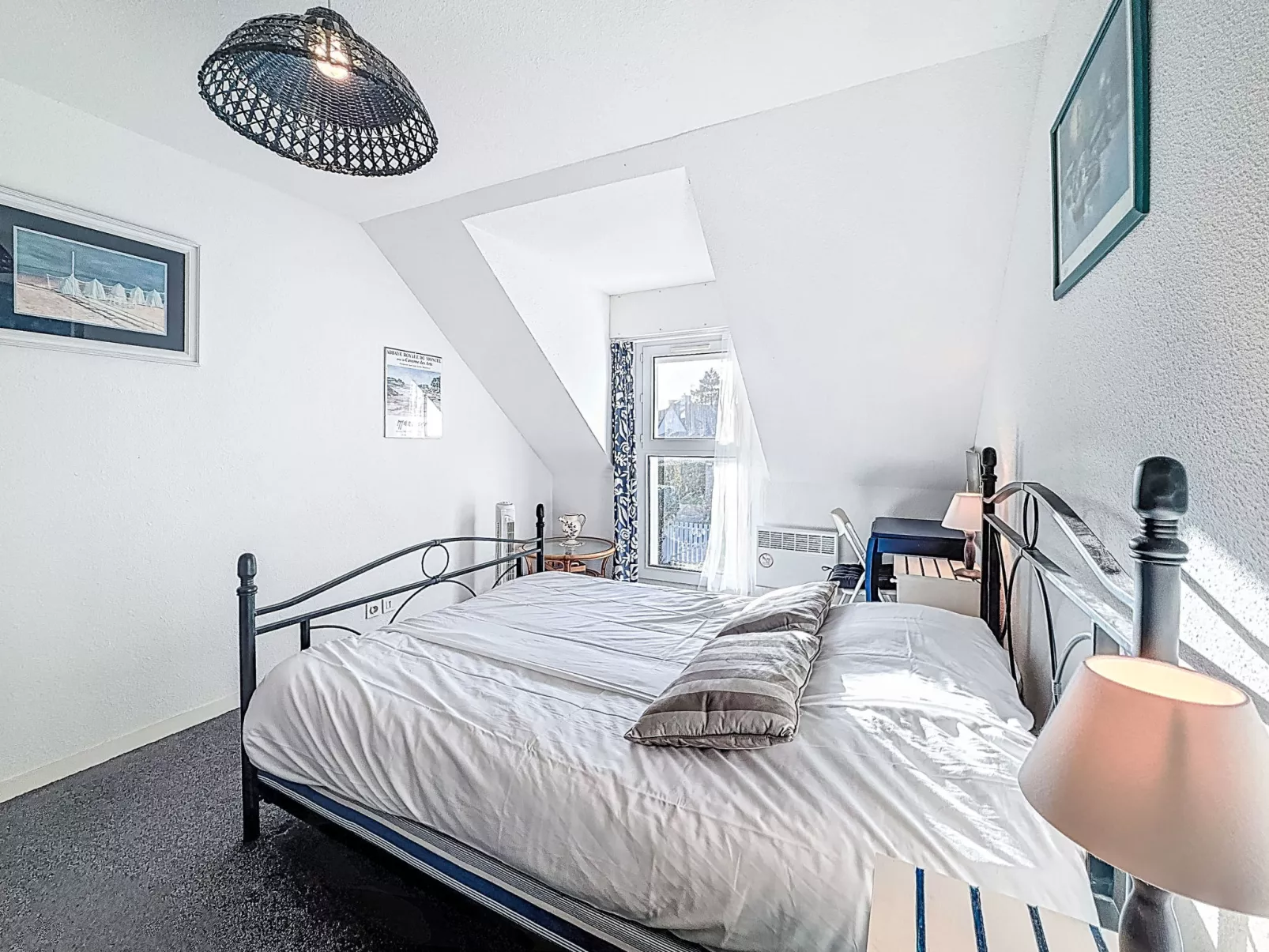 Clos de Kerallan - Inside