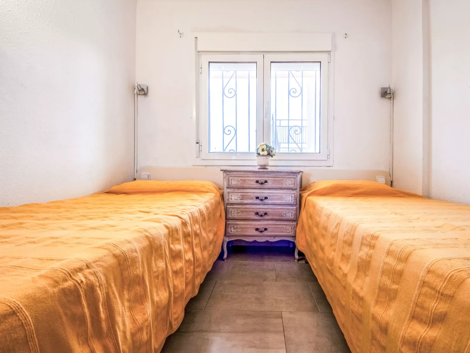 Pompeyo II - Drinnen