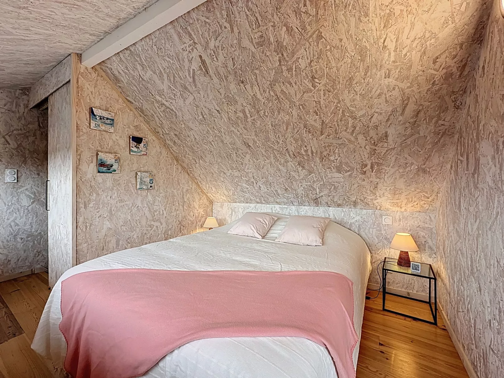 Le Saint Gilles - Drinnen