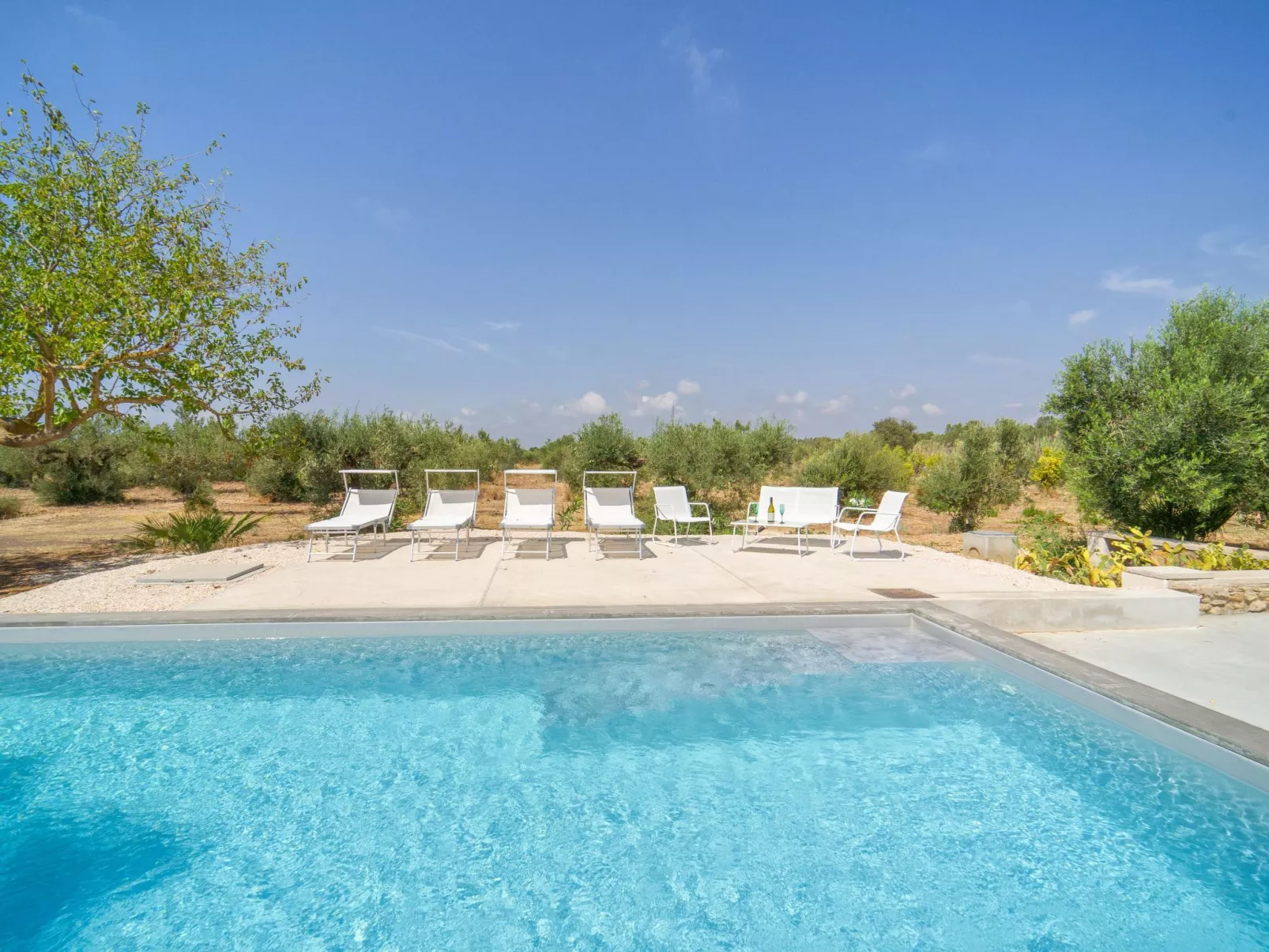 'Mamma Duna' mit Grill - Draußen