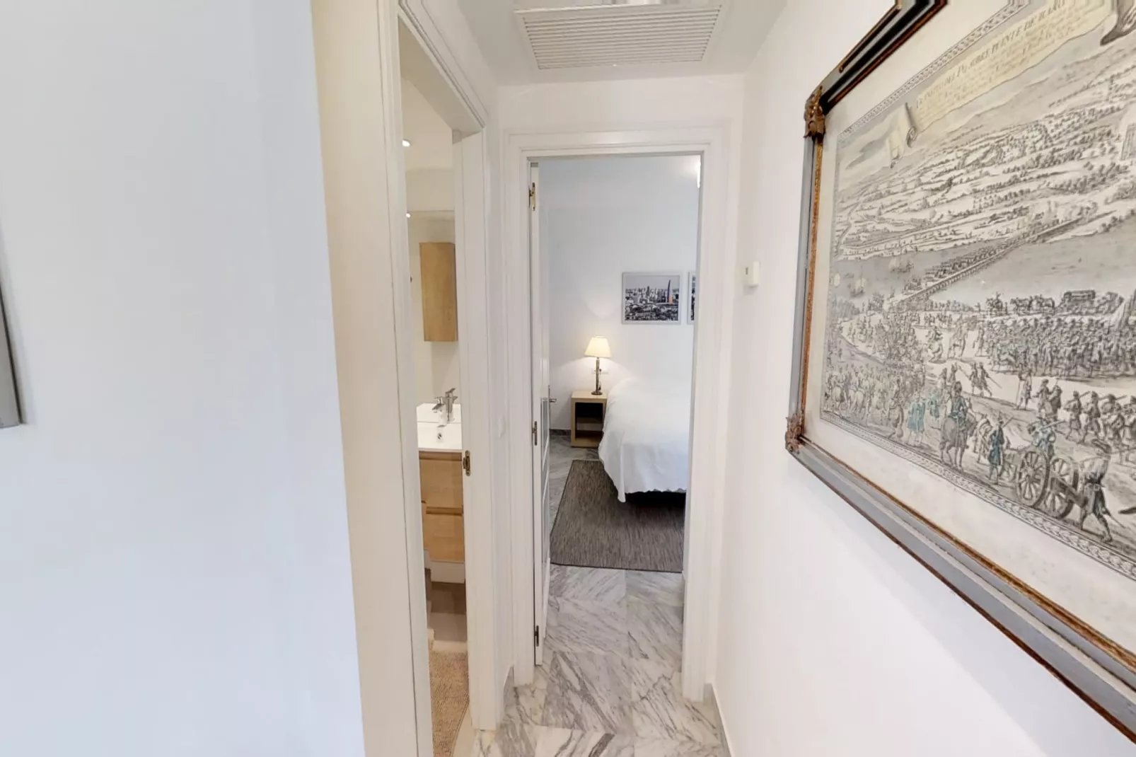 Modern Gated Apartment near Beach & Puerto Banus - Schlafzimmer