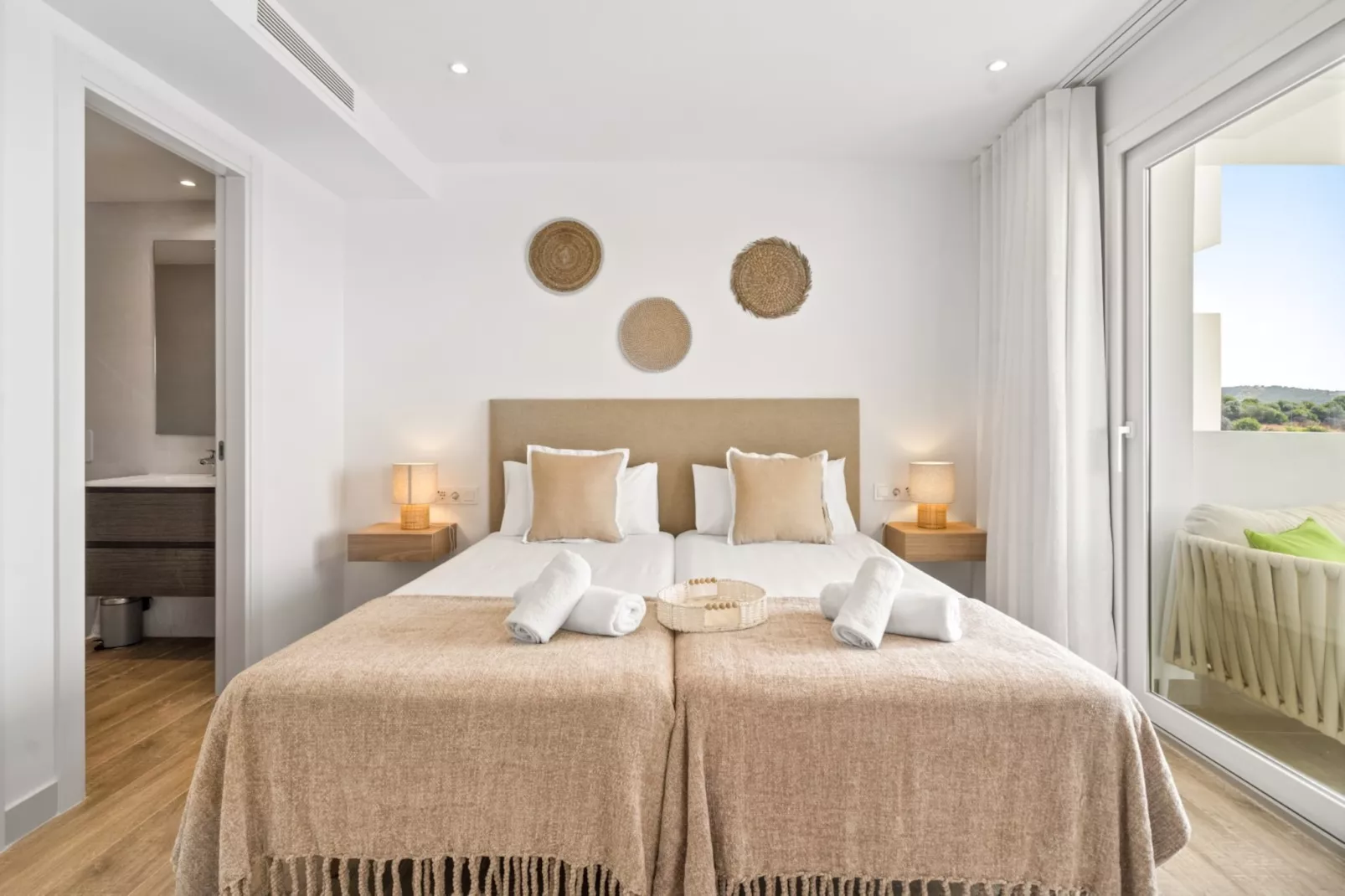 AL4-1911 ESTEPONA - APARTMENT - ALCAZABA LAGOON - Chambre
