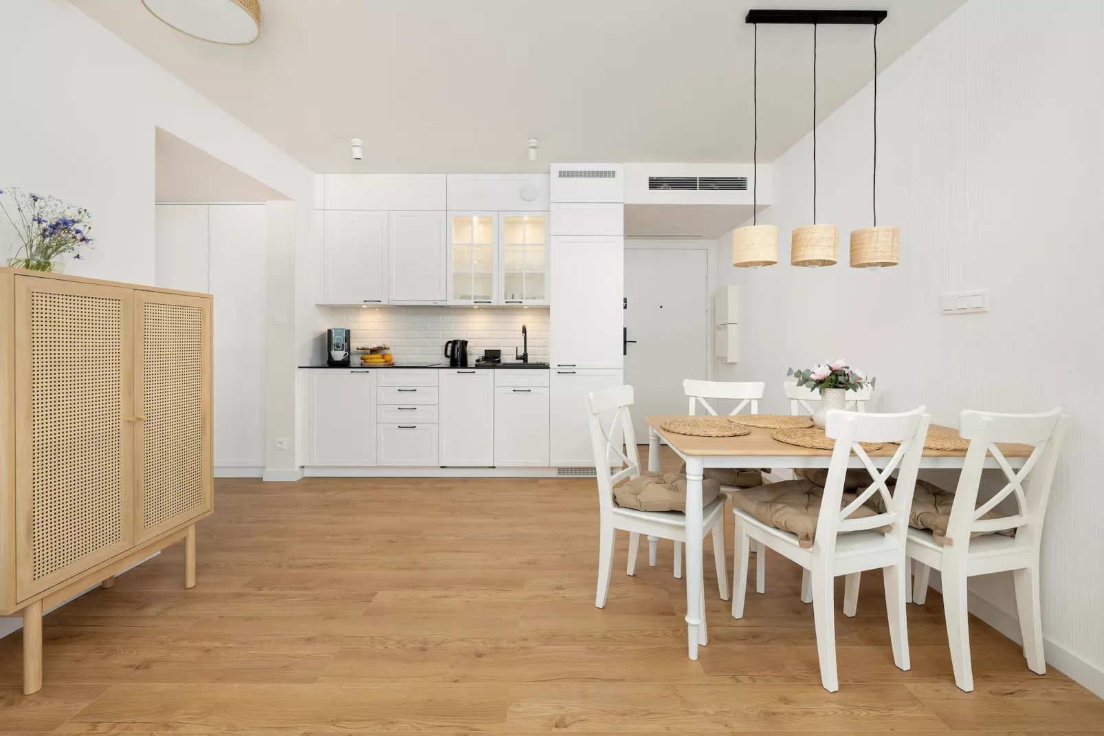 Apartament PINEA Grunwaldzka 82A-713 - Esszimmer