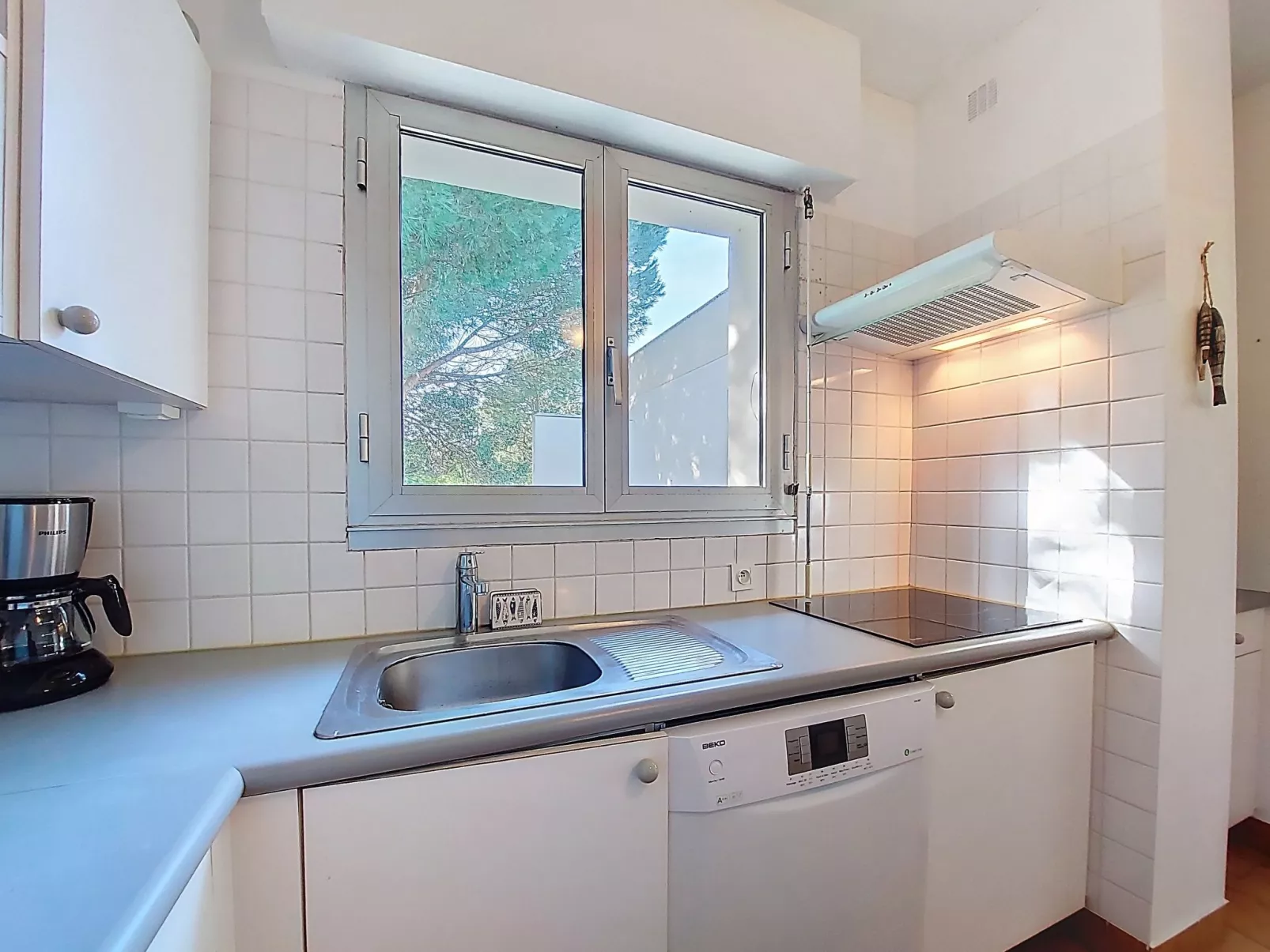 Les Ecureuils - Inside