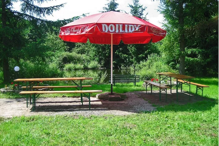 Holiday home Zygmuntowka dolny - Jardins en été