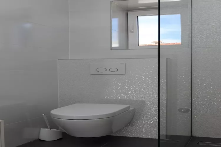 Apartment Perina - Comfort Two Bedroom Apartment with Terrace and Sea View - Badezimmer