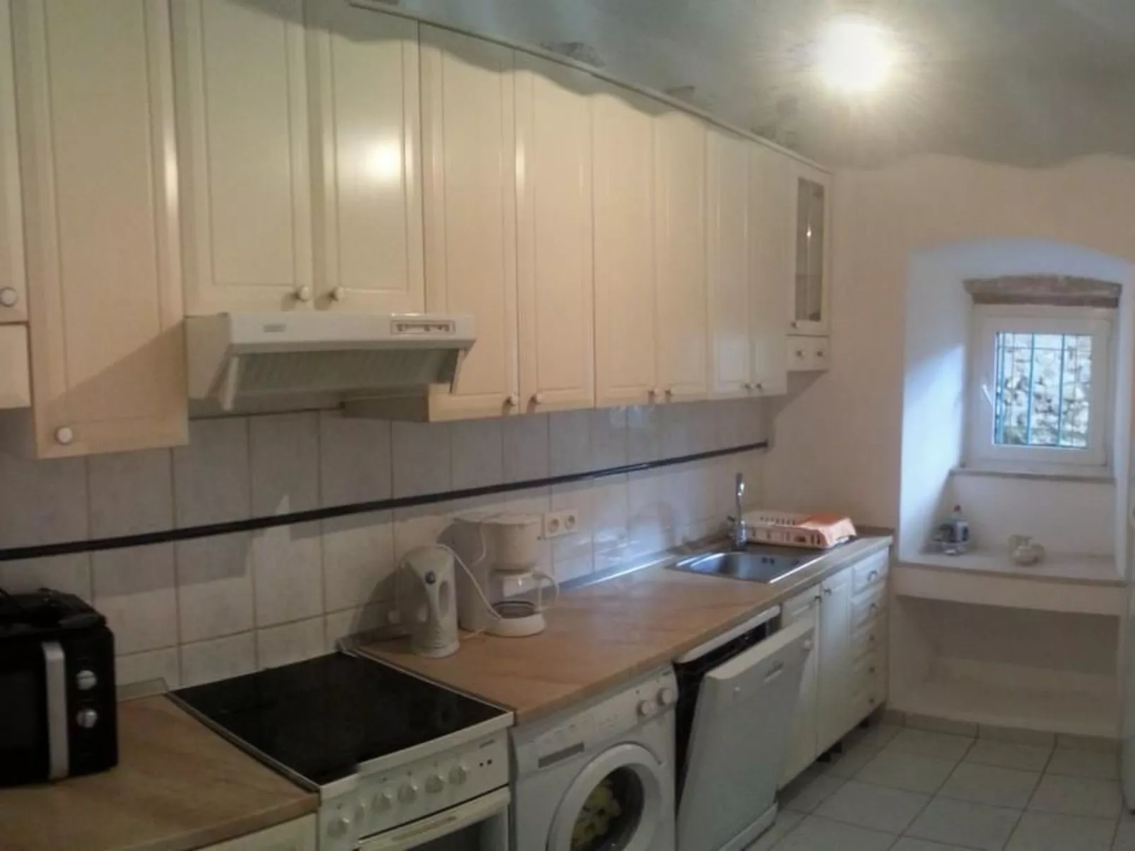 "Dubrava" mit Blick auf das Wasser - Drinnen