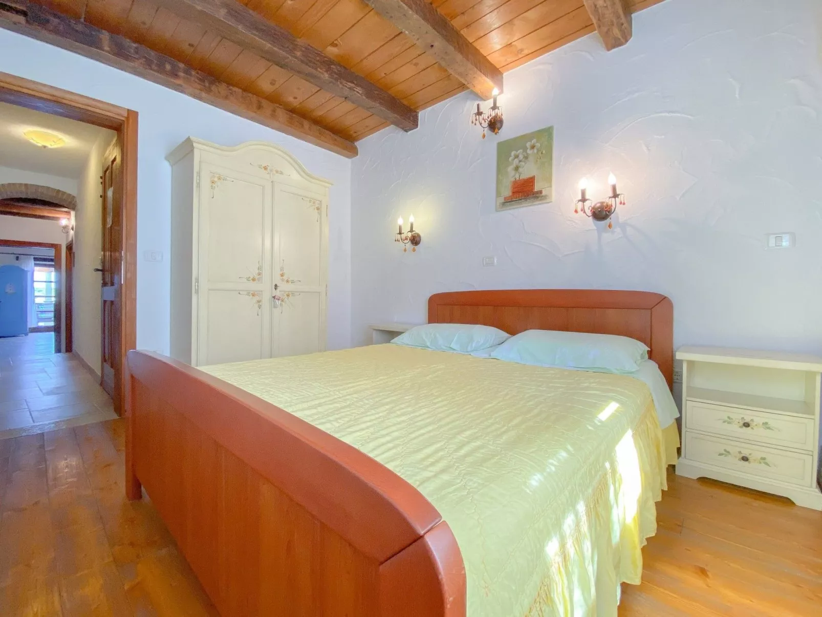 Für 4 Personen ca. 30 m&sup2; in Novigrad, Adriaküste Kroatien (Westküste von I - Dedans