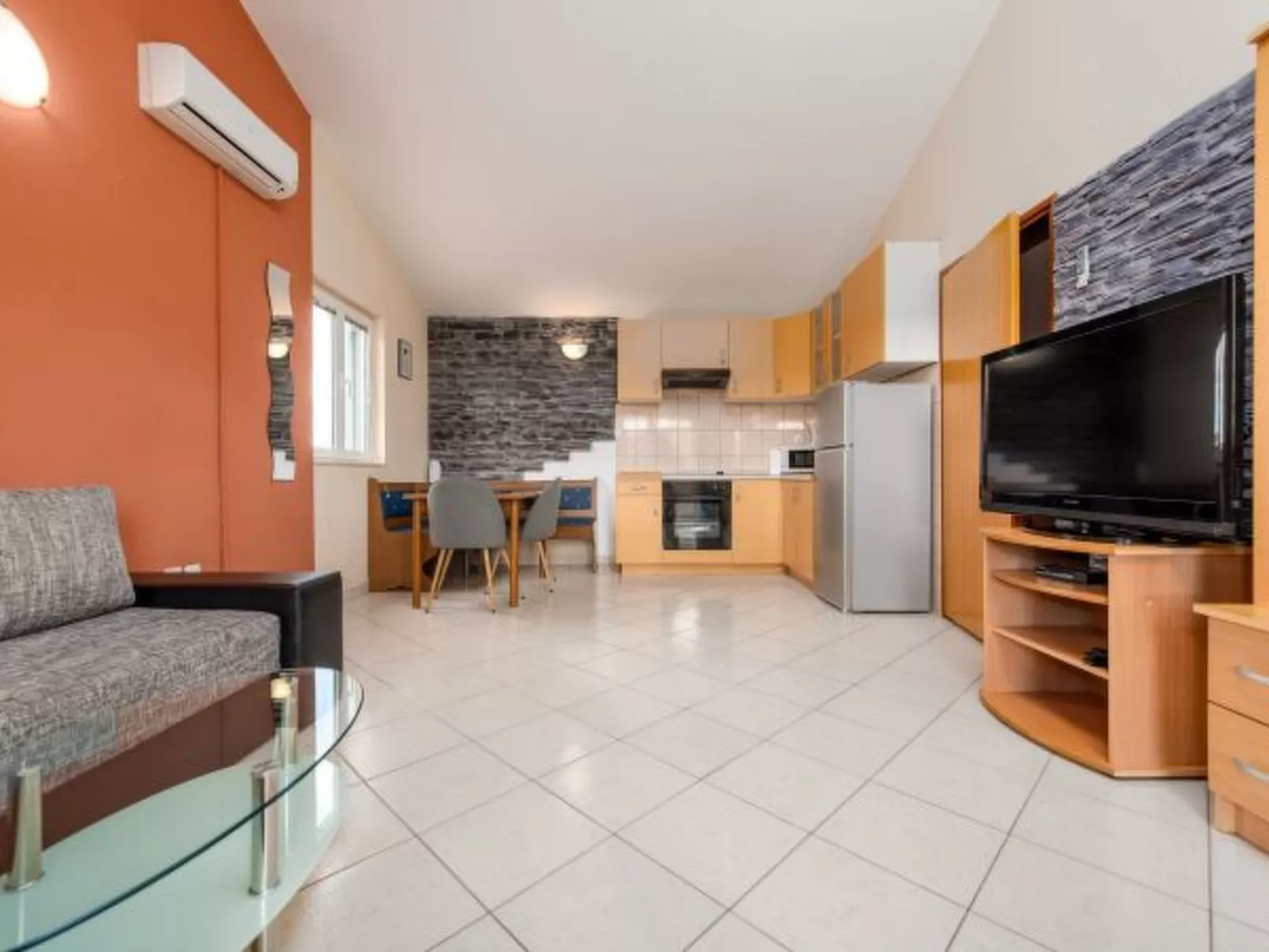 Apartment Julia A2, 2+2 - Image-tags.info