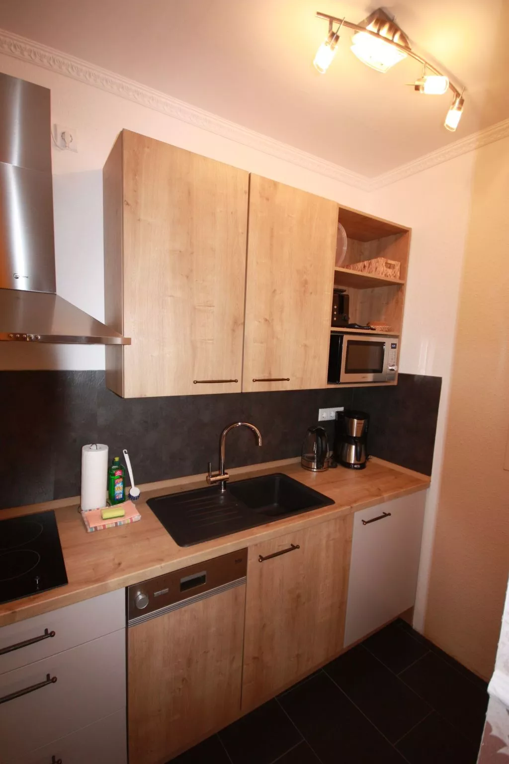 Studio - Image-tags.info