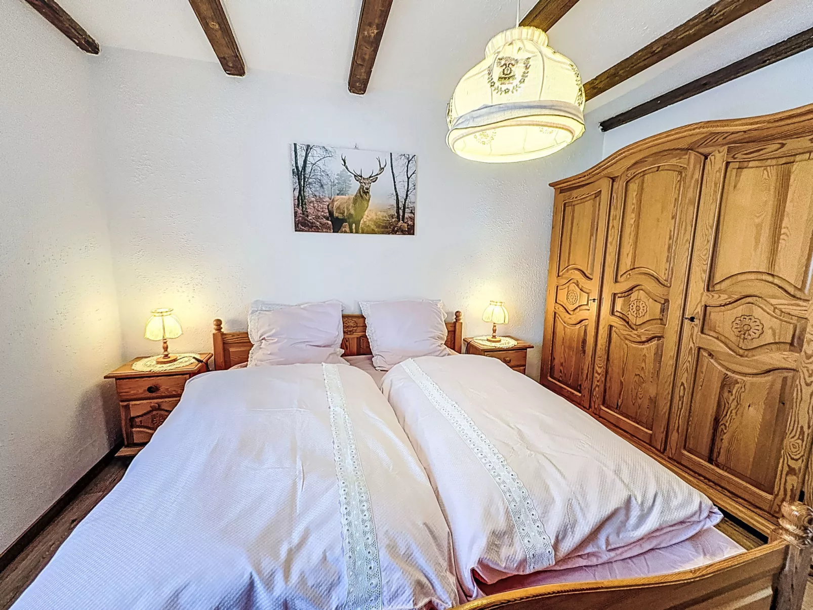 Am Hohen Bogen - Inside