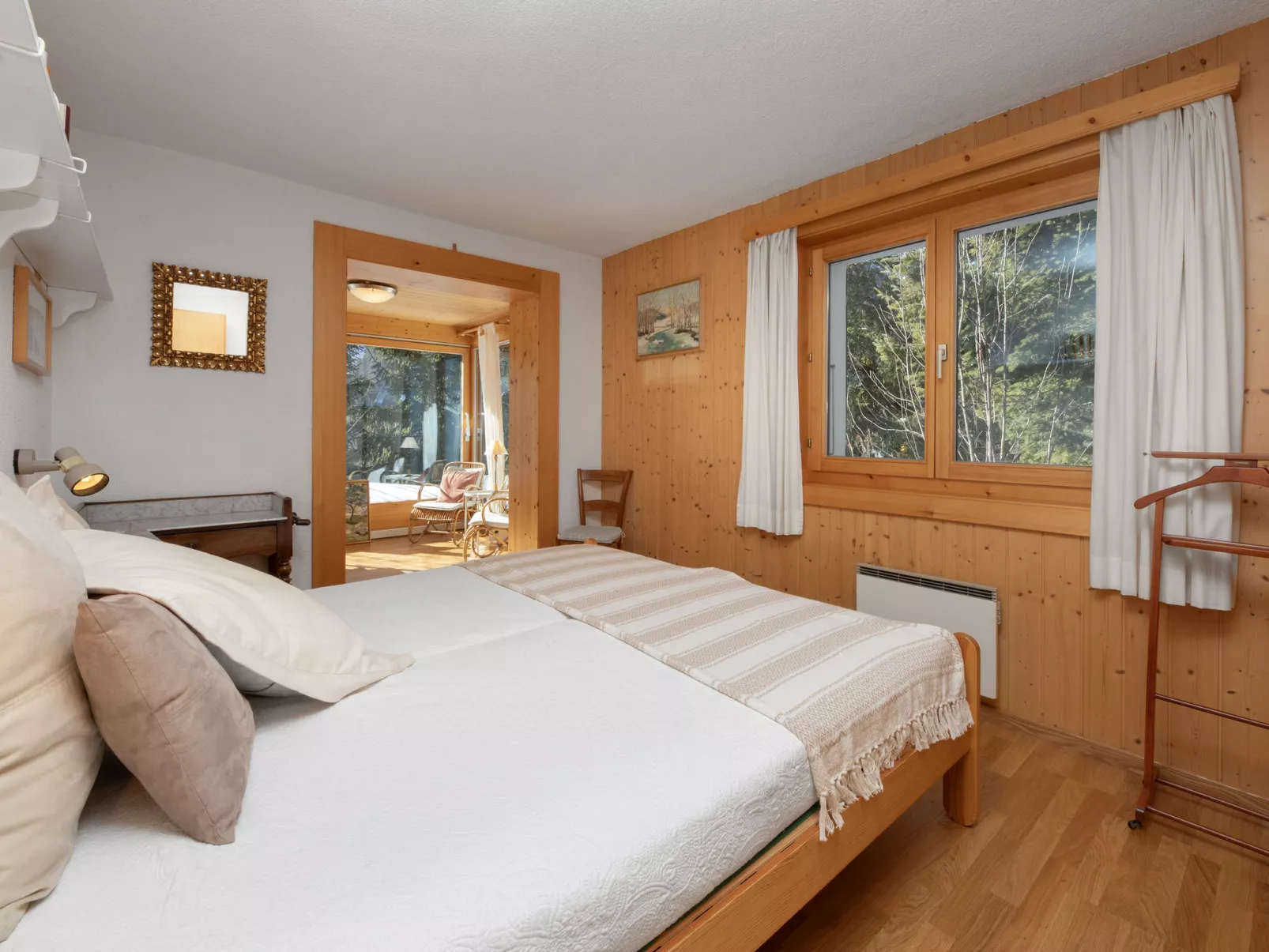 Veni, Vidi, Mansi - Drinnen