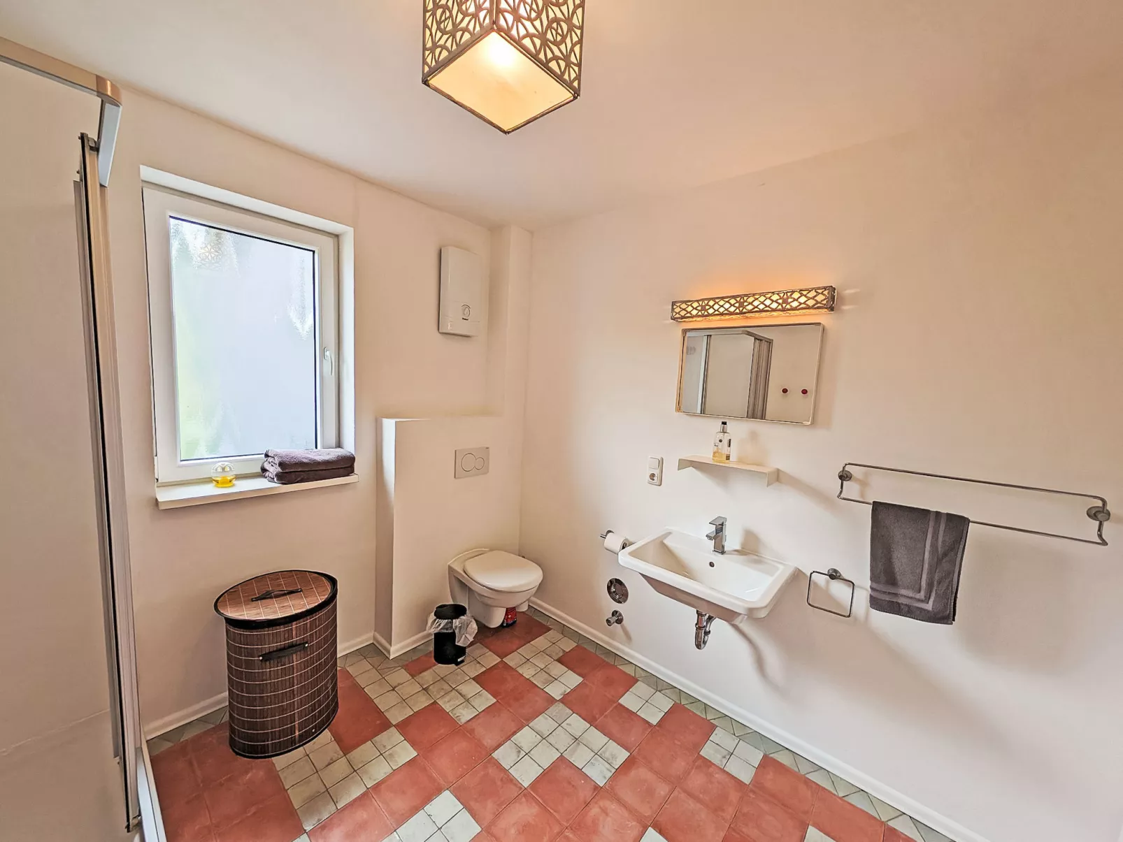 Apartmenthaus 110 - Drinnen