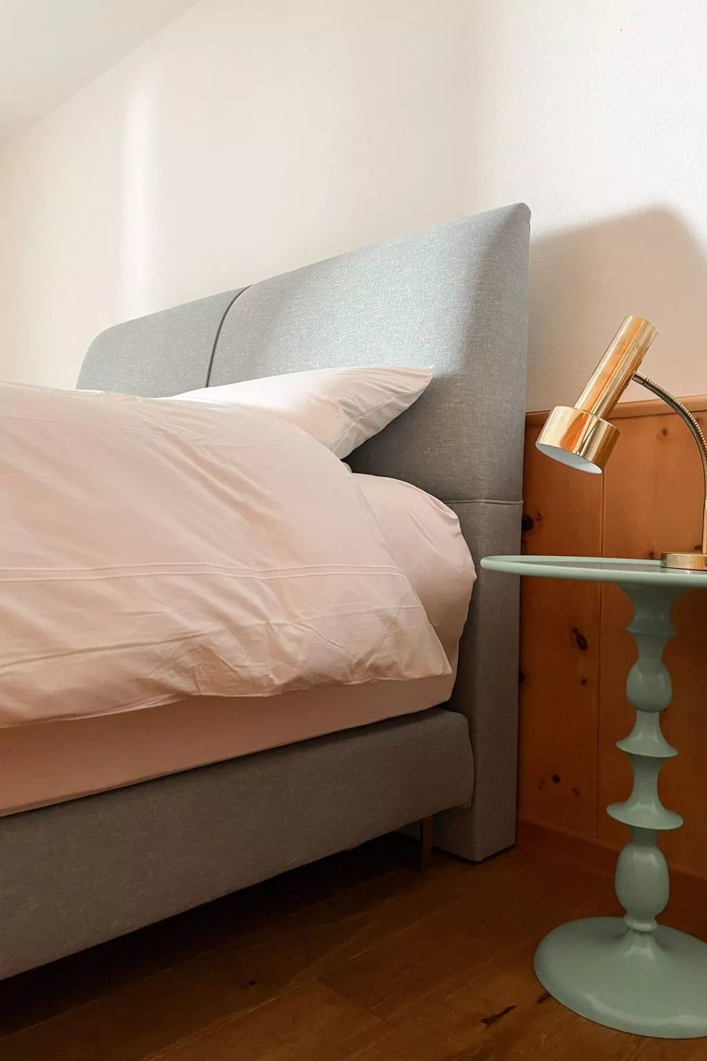 Curtin Duas - Drinnen