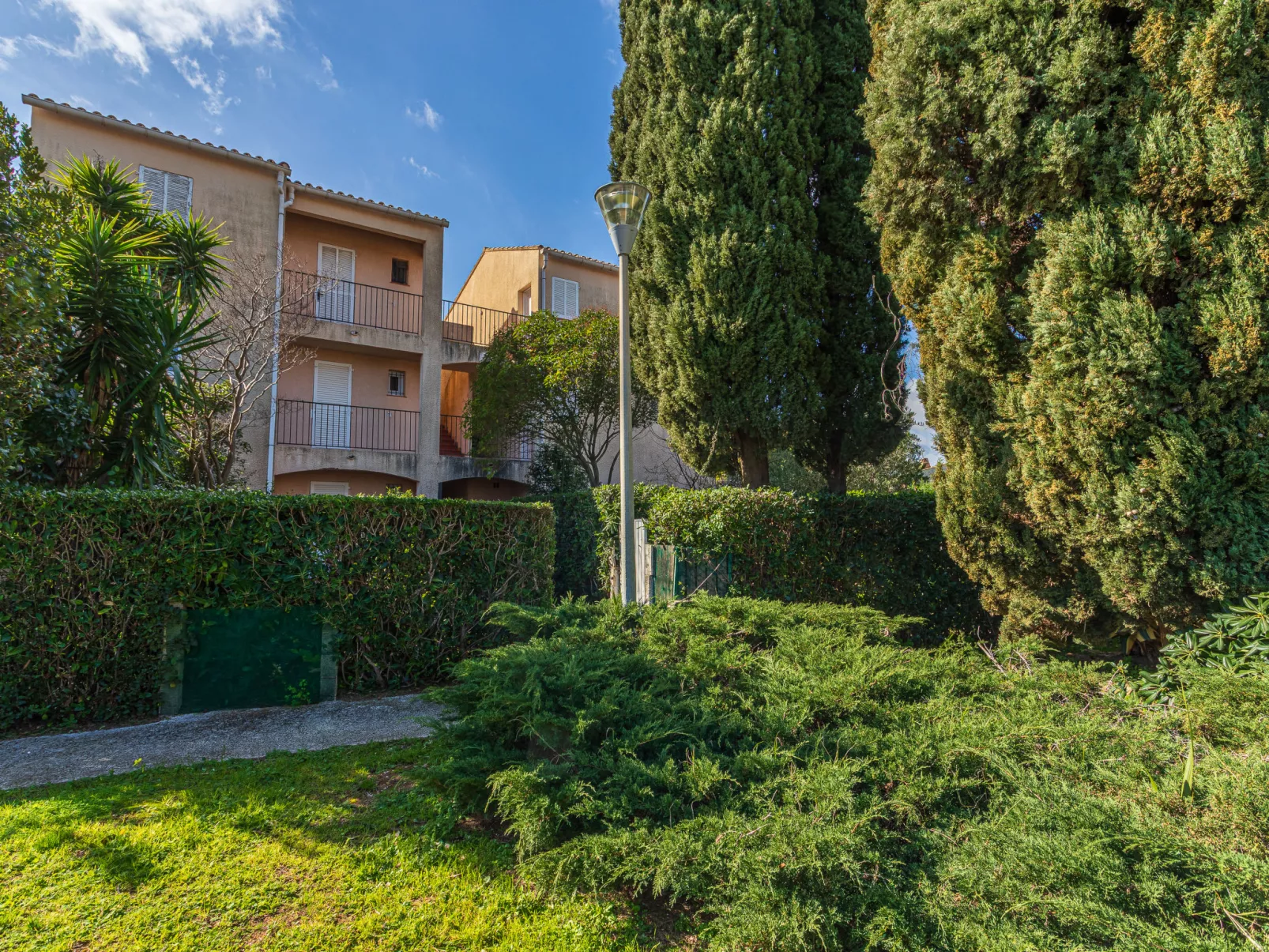 Les Canoubiers I - Draußen