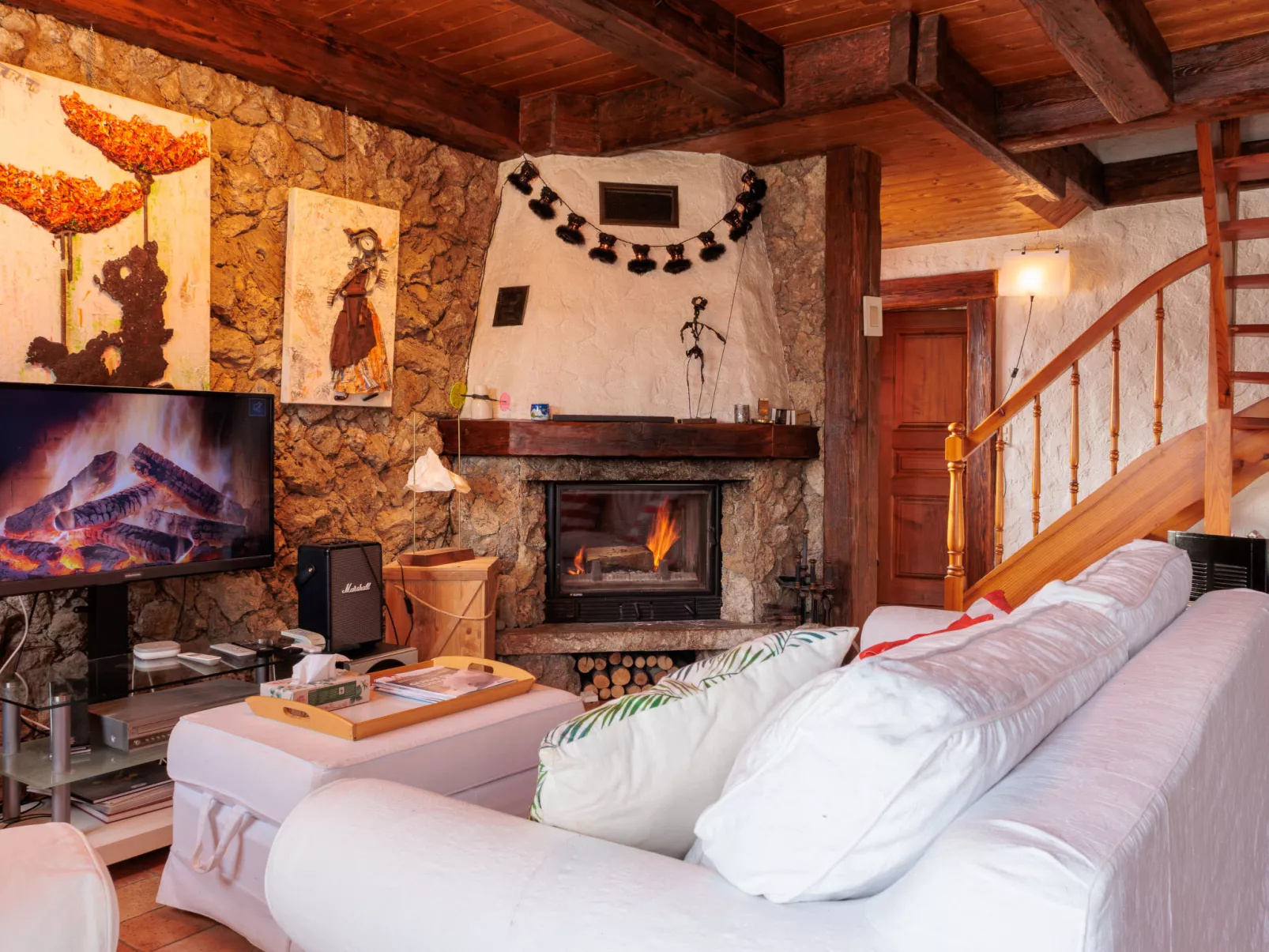 Mayens du Rudet - Drinnen