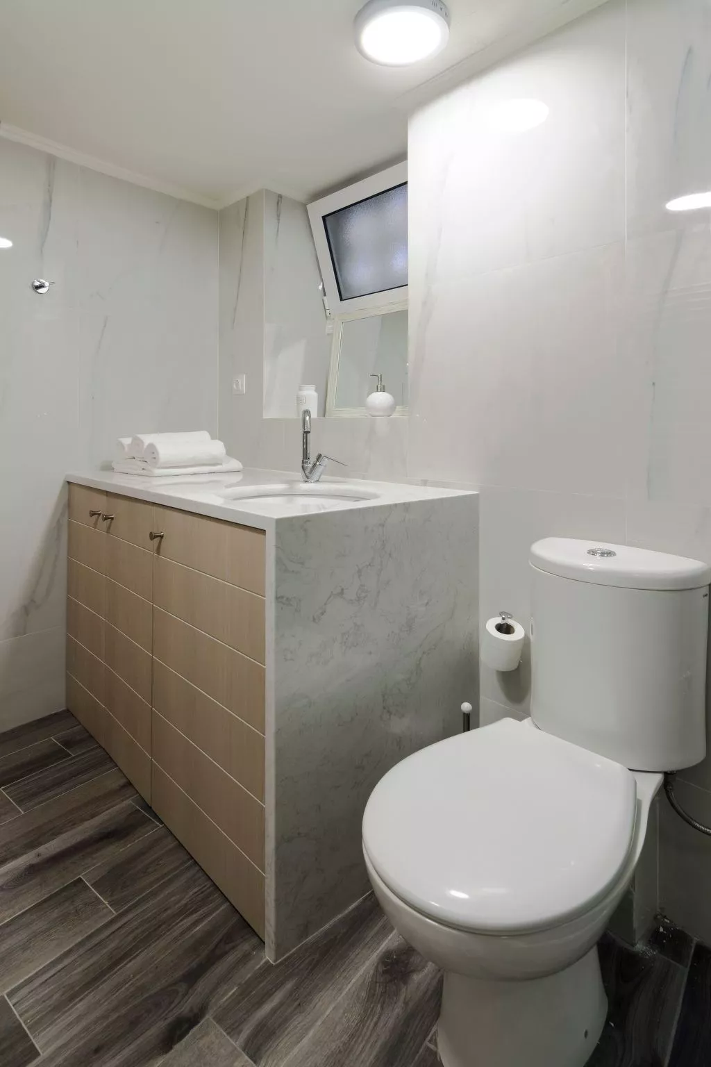 Leny's Seaside House - Inside