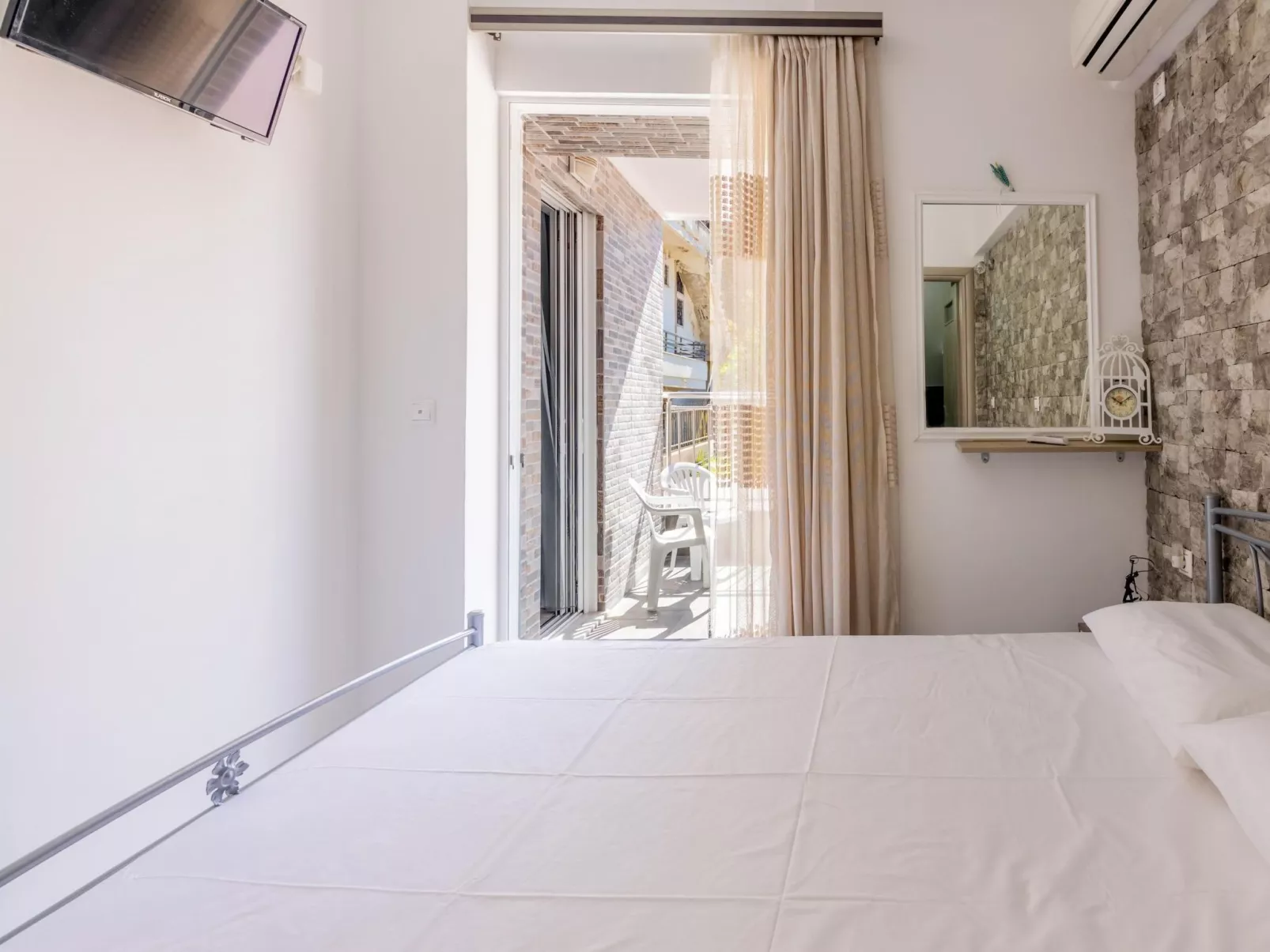 Beachfront Garden Villa - Image-tags.info