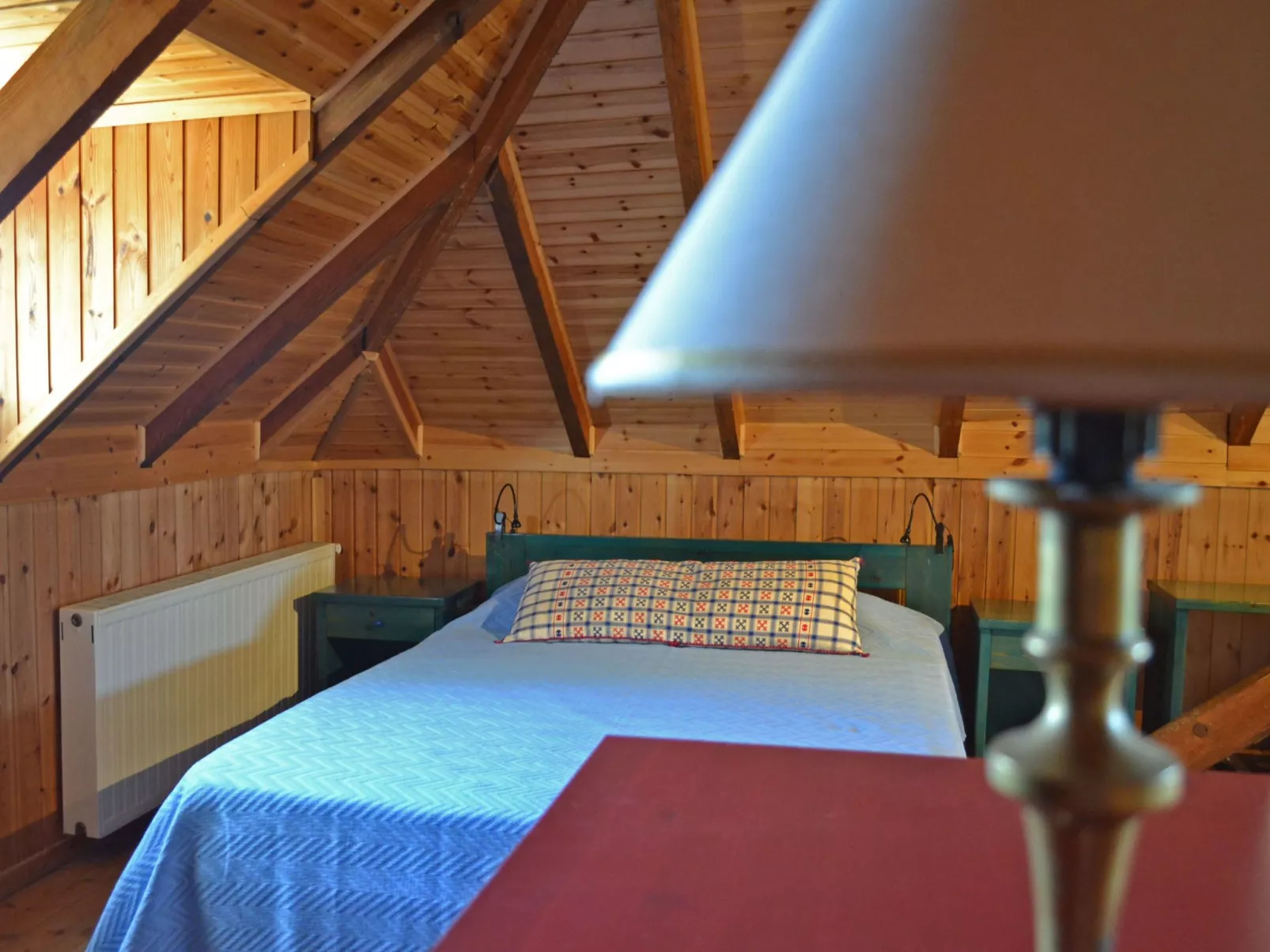 Anwesen mit Garten, Grill und Terrasse - Image-tags.info