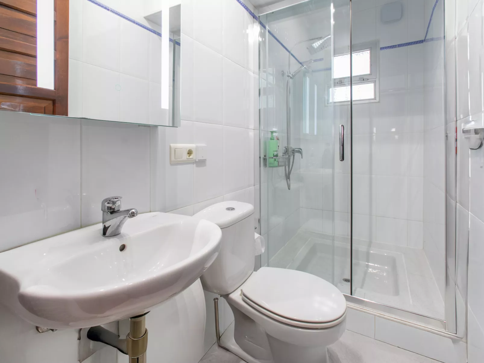 Central Nerja - Inside