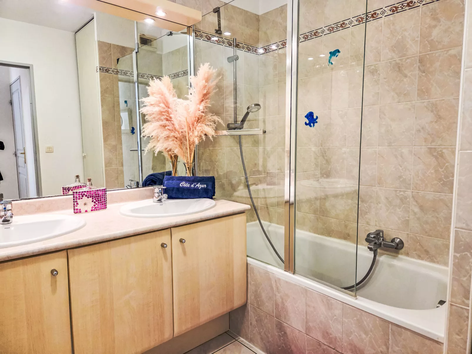 Les Calanques du Parc - Dedans