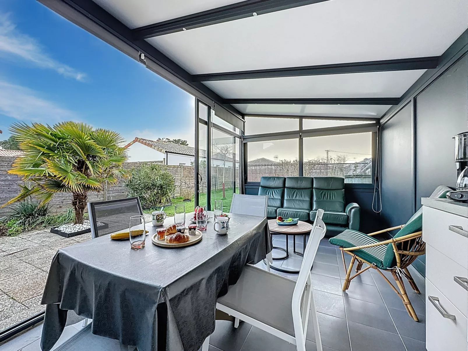 Les Rochers du Roi - Drinnen