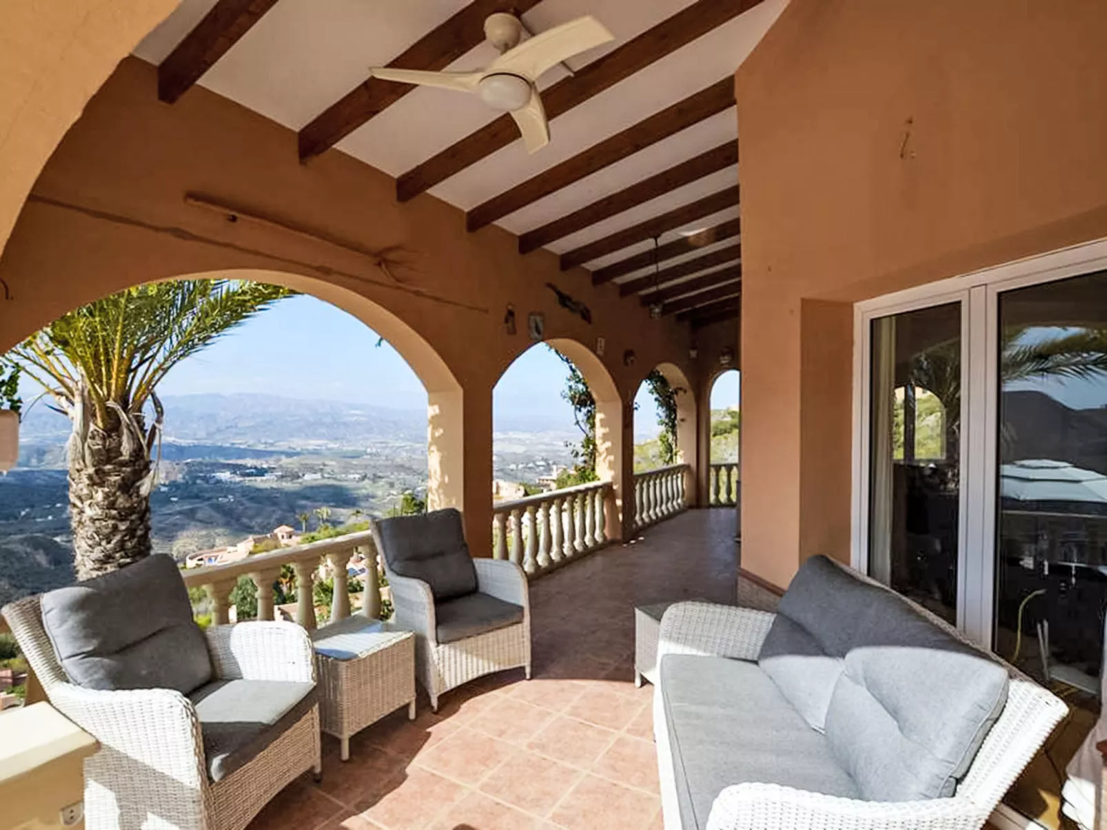 Cortijo Cabrera - Drinnen