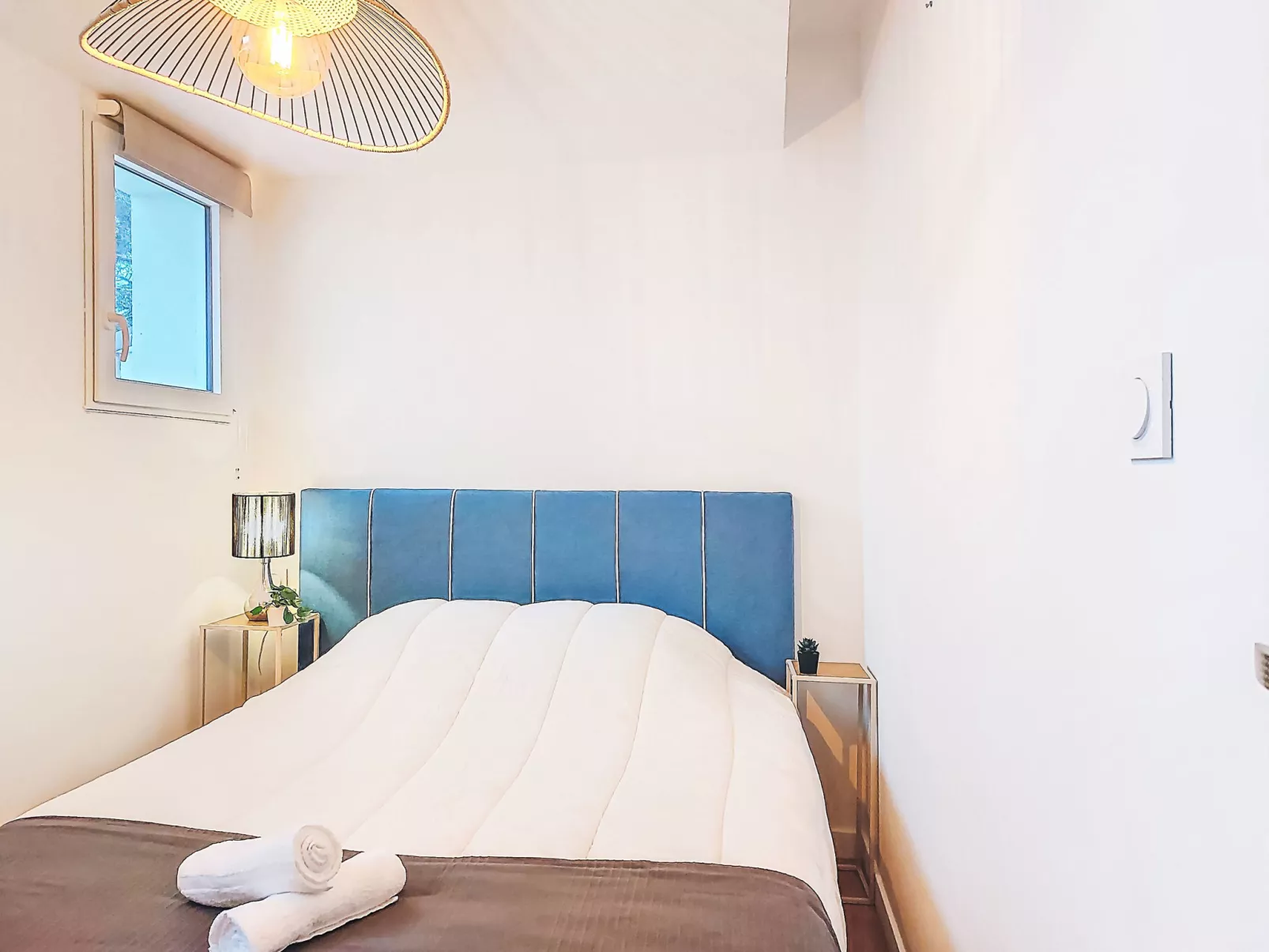 Les Cariatides 6 - Drinnen