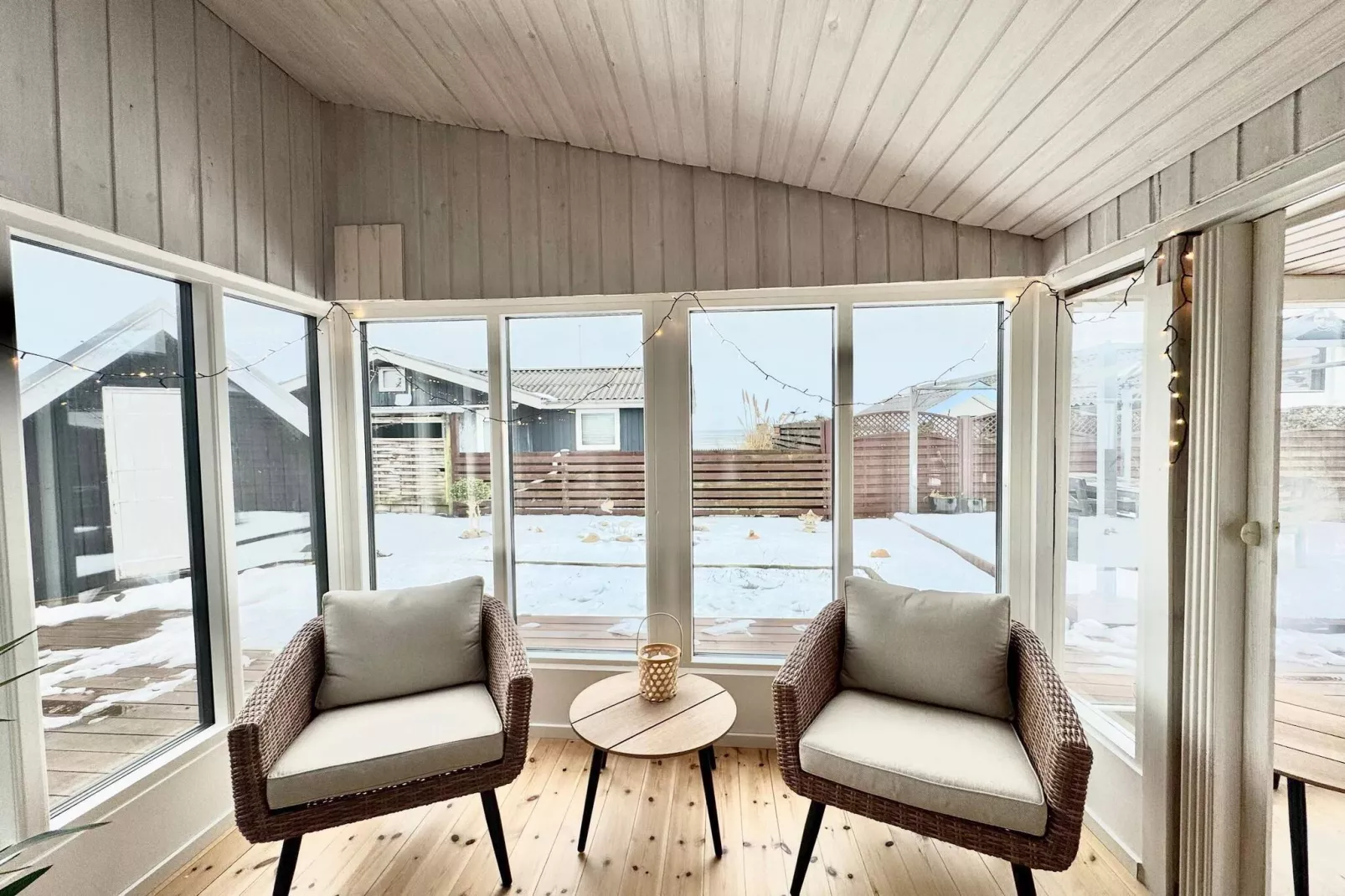 6 person holiday home in Rønde - Indoor