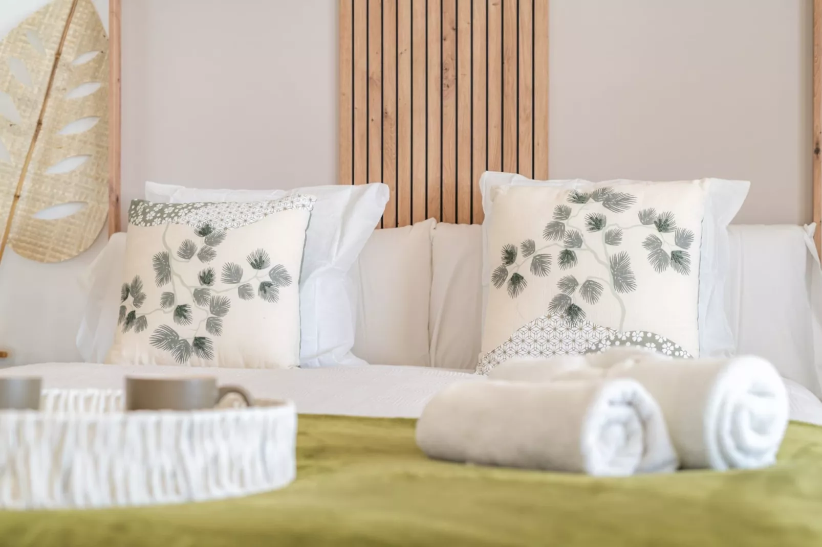 Stylish 2-bed Apartment ALCAZABA LAGOON (2011) - Chambre